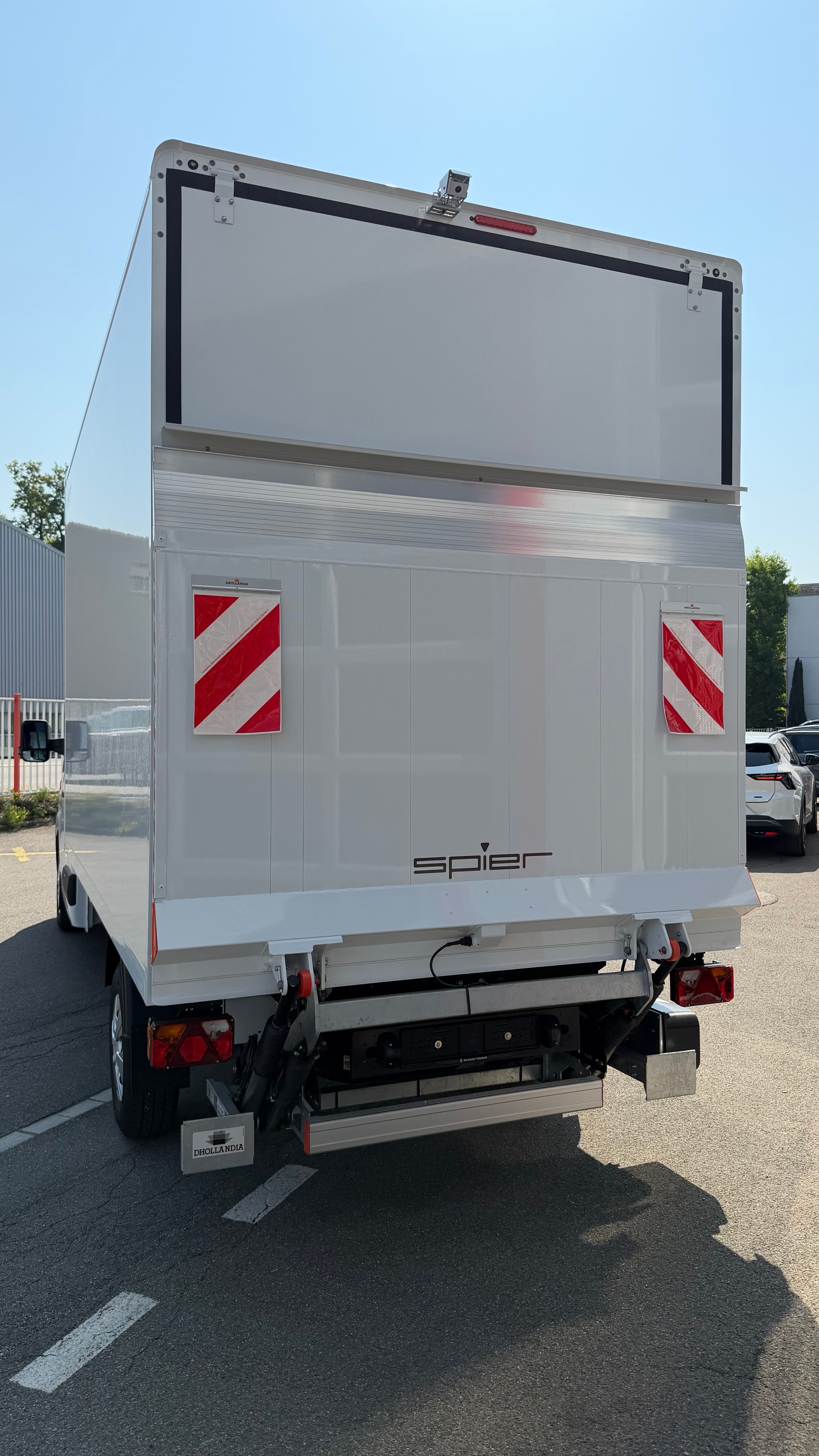 RENAULT Master RedEdition Koffer/Hebebühne-image-2