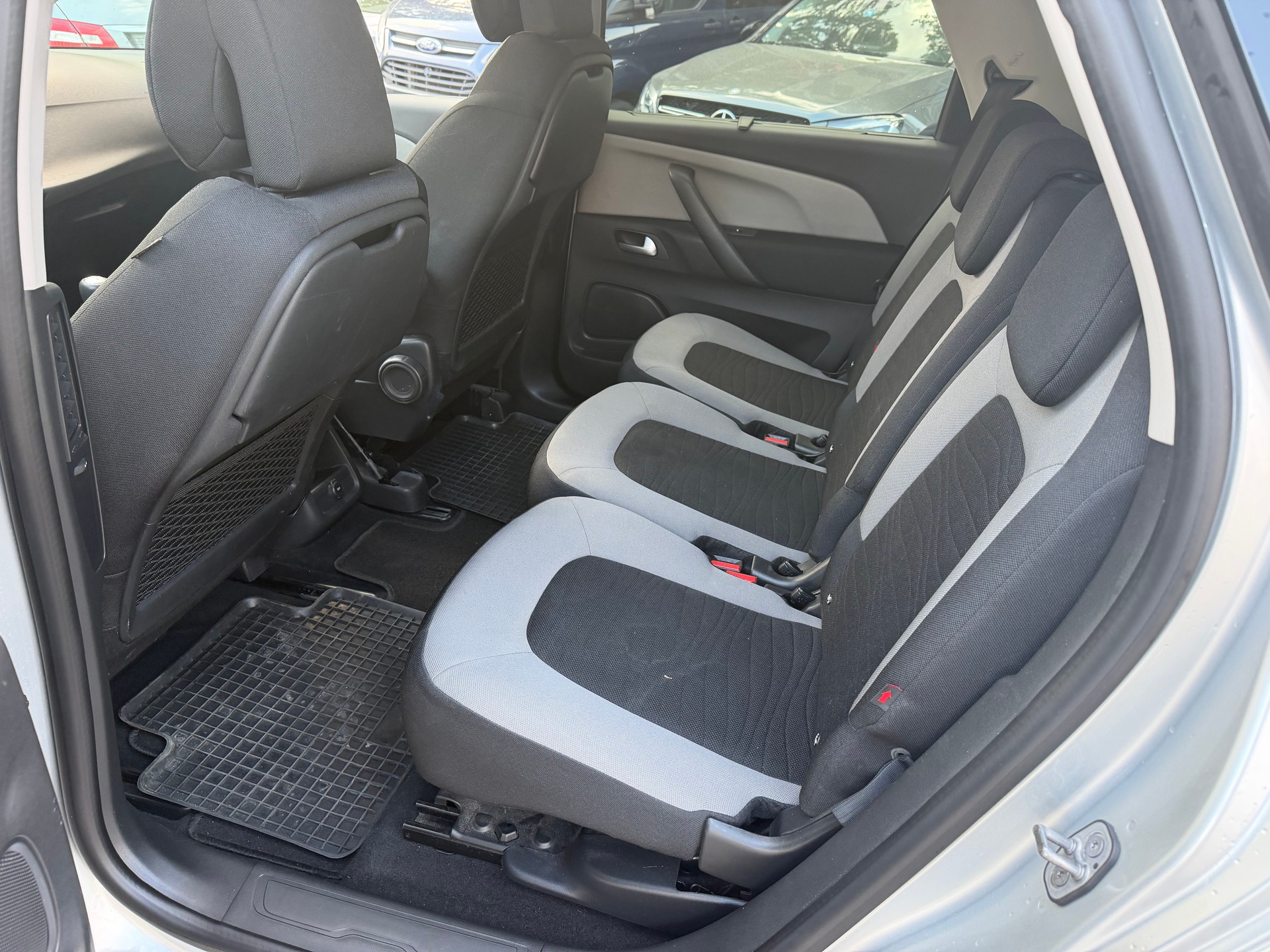 CITROEN Grand C4 Picasso 1.2 Pure Tech Live-image-11