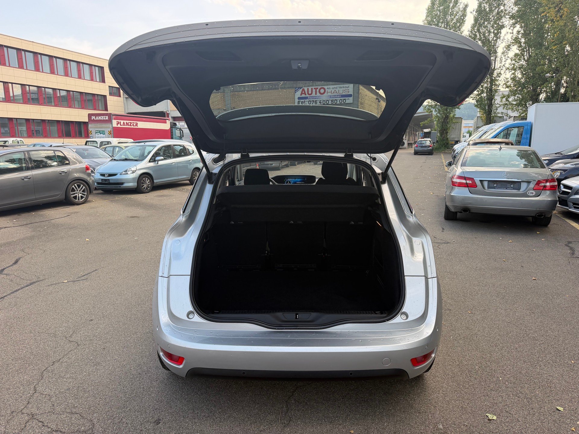 CITROEN Grand C4 Picasso 1.2 Pure Tech Live-image-7