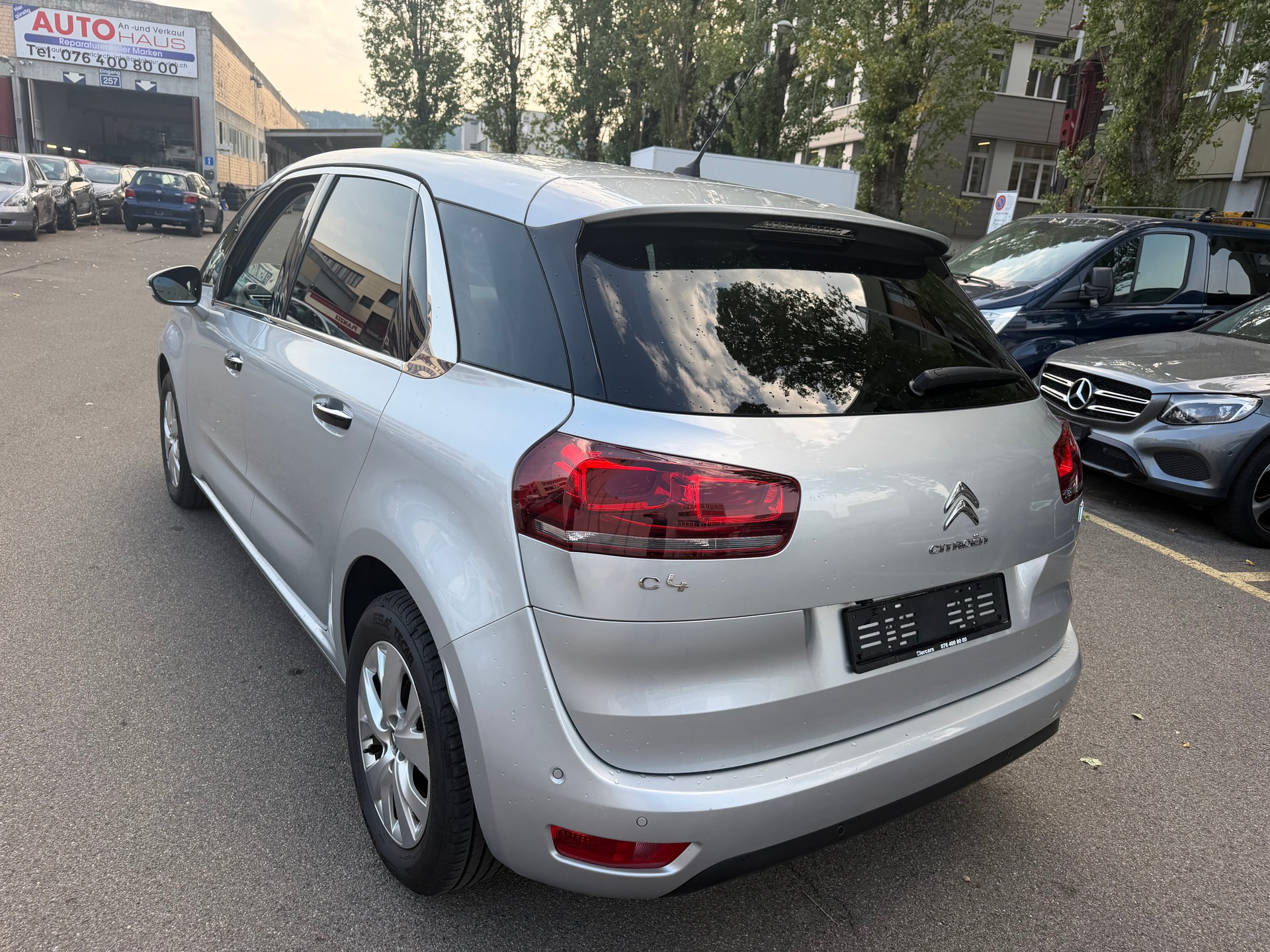 CITROEN Grand C4 Picasso 1.2 Pure Tech Live-image-6