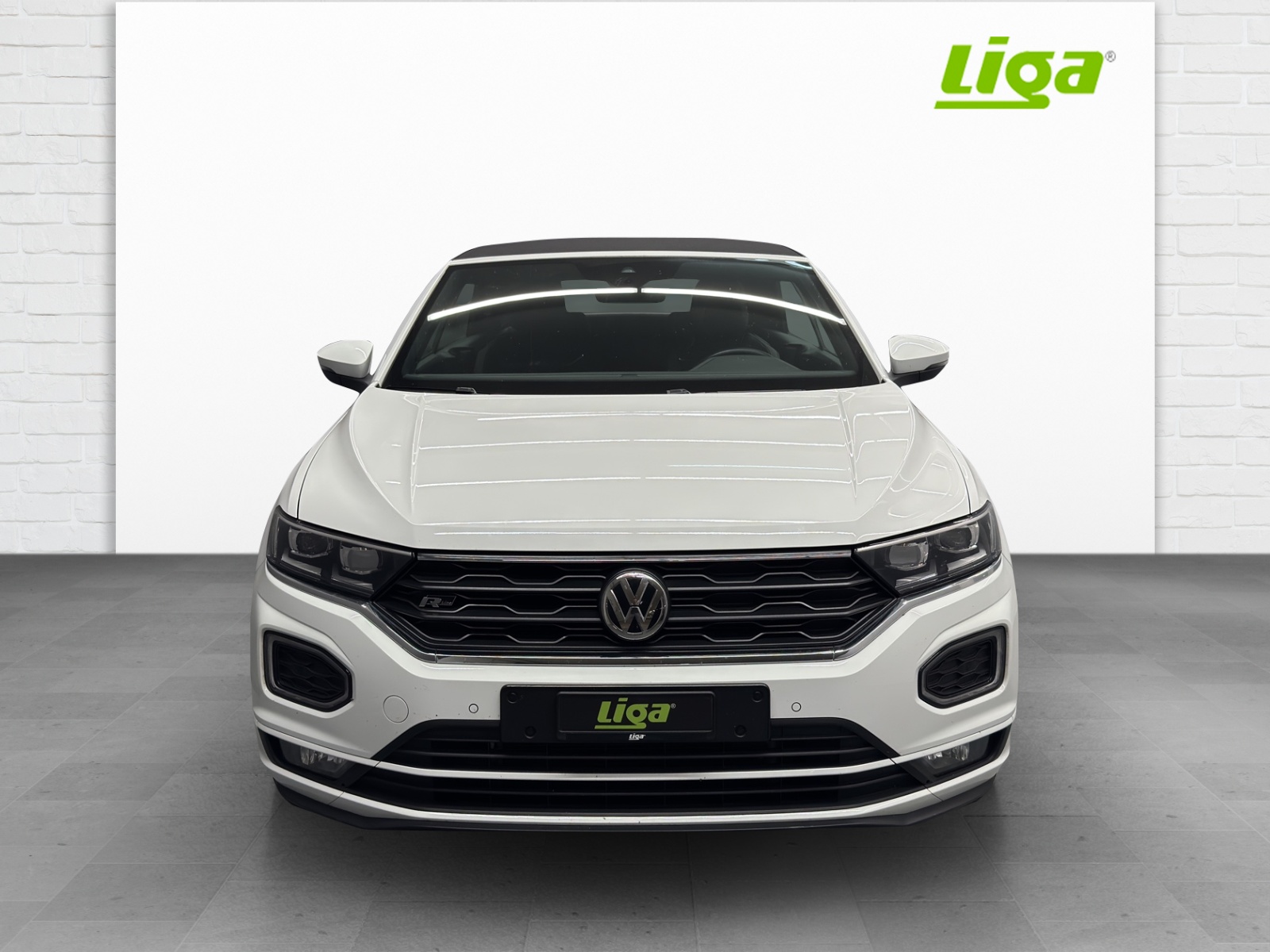 VW T-Roc Cabriolet 1.5 TSI R-Line DSG-image-1