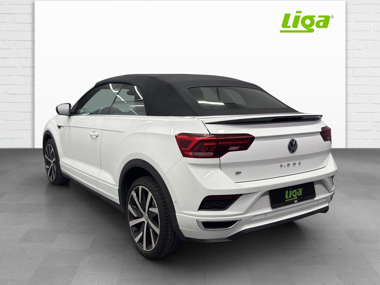 VW T-Roc Cabriolet 1.5 TSI R-Line DSG-image-3