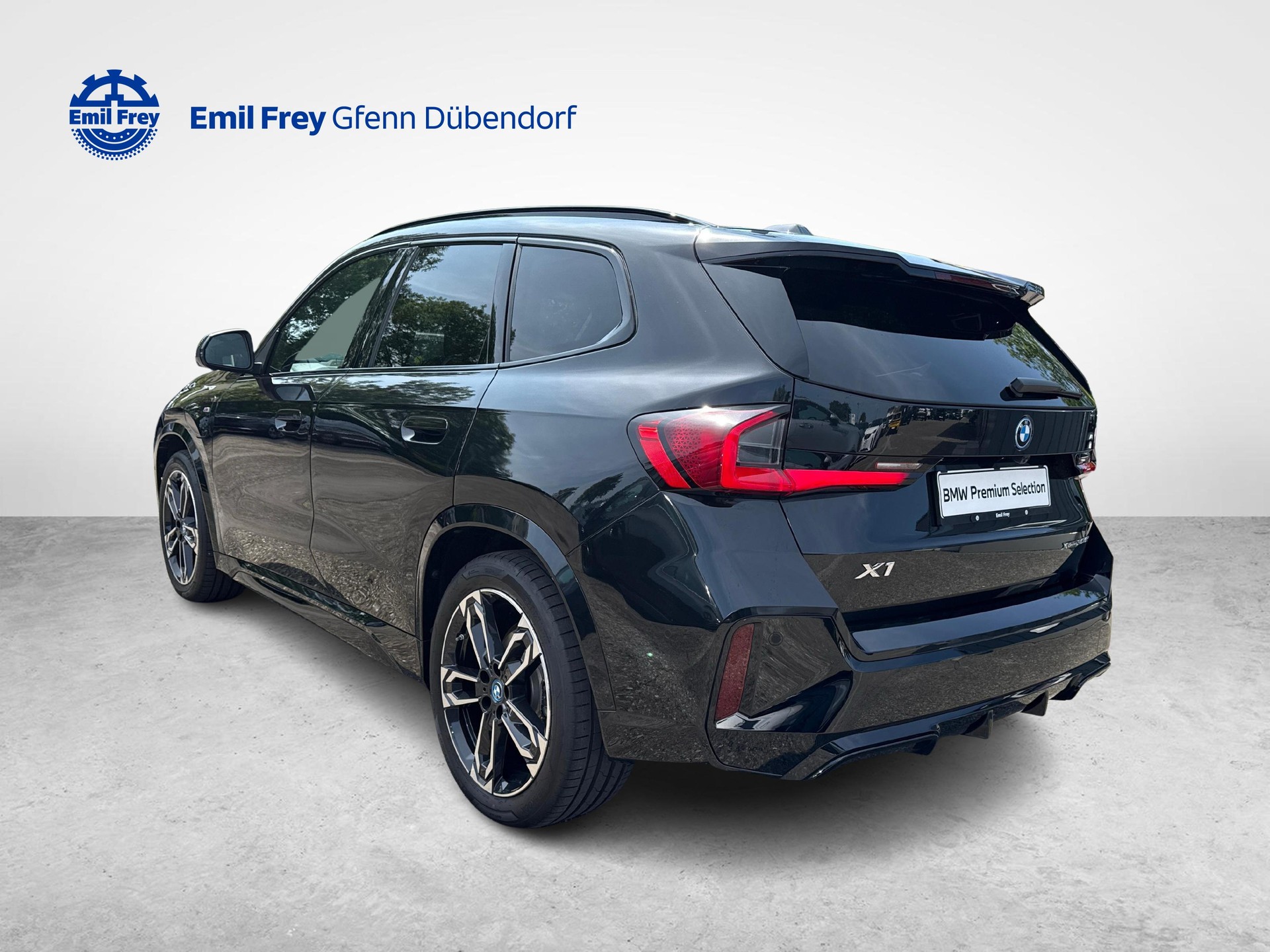 BMW X1 30e xDrive-image-5