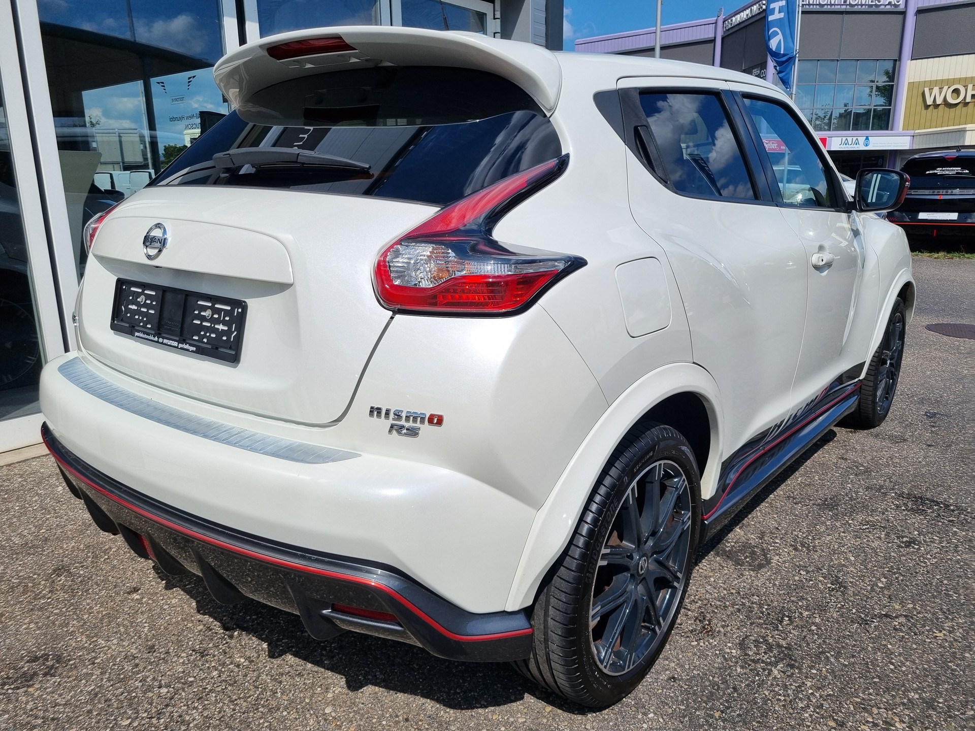 NISSAN Juke 1.6 DIG-T Nismo RS 4x4 Xtronic M-CVT-image-4