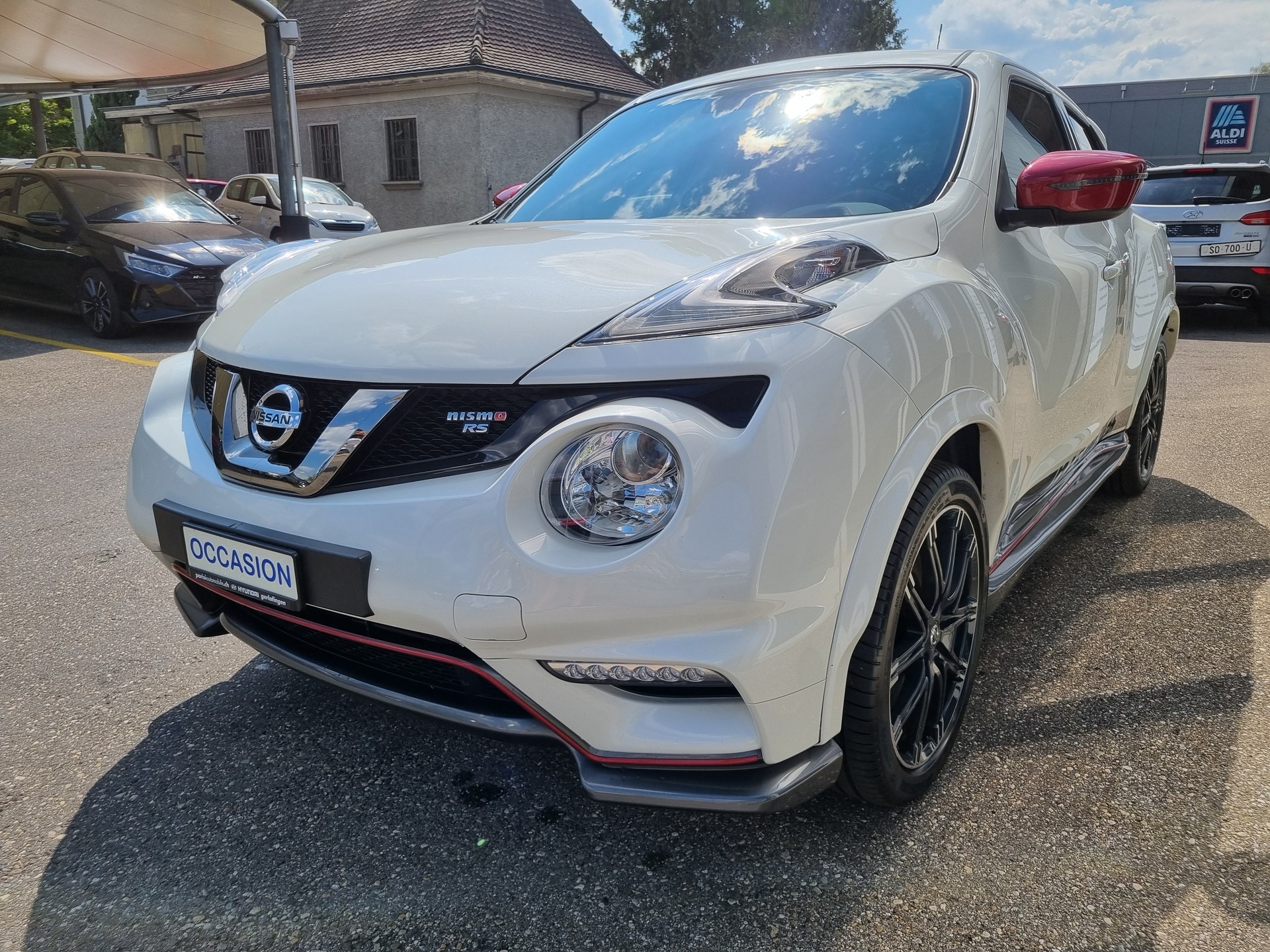 NISSAN Juke 1.6 DIG-T Nismo RS 4x4 Xtronic M-CVT-image-14
