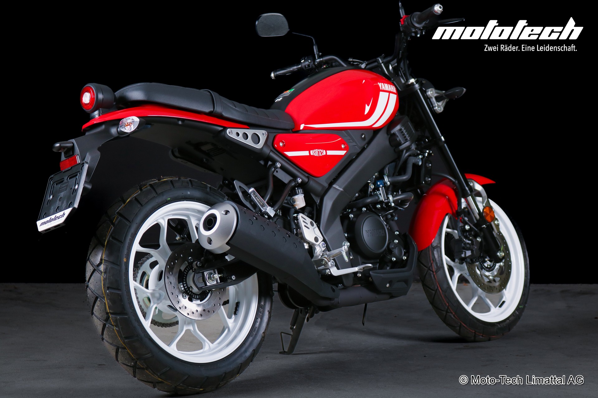 YAMAHA XSR 125-showroom-element-2