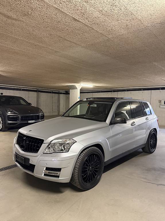 MERCEDES-BENZ-image-0
