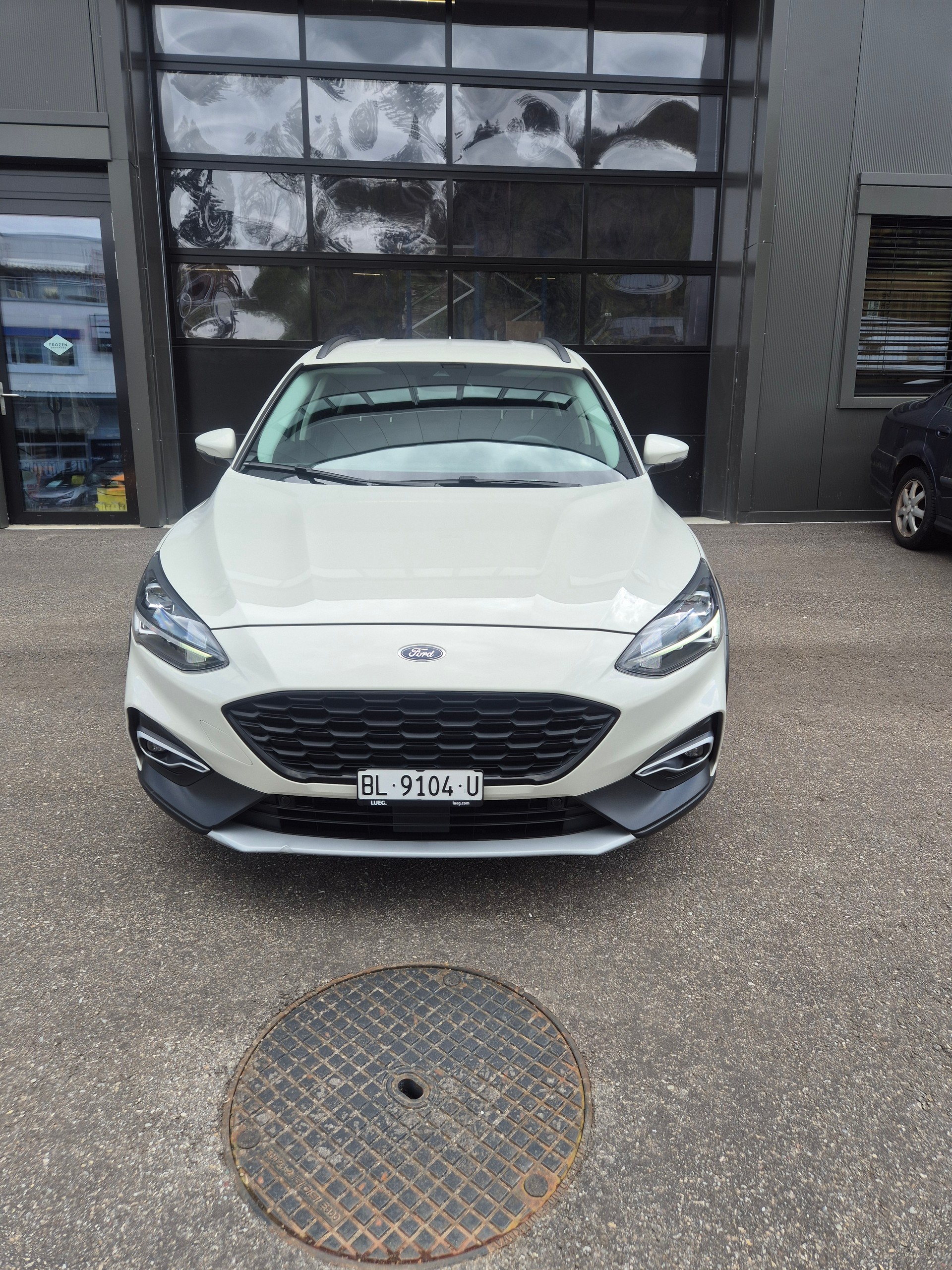 FORD Focus 1.5 TDCi Active Automatic-image-8