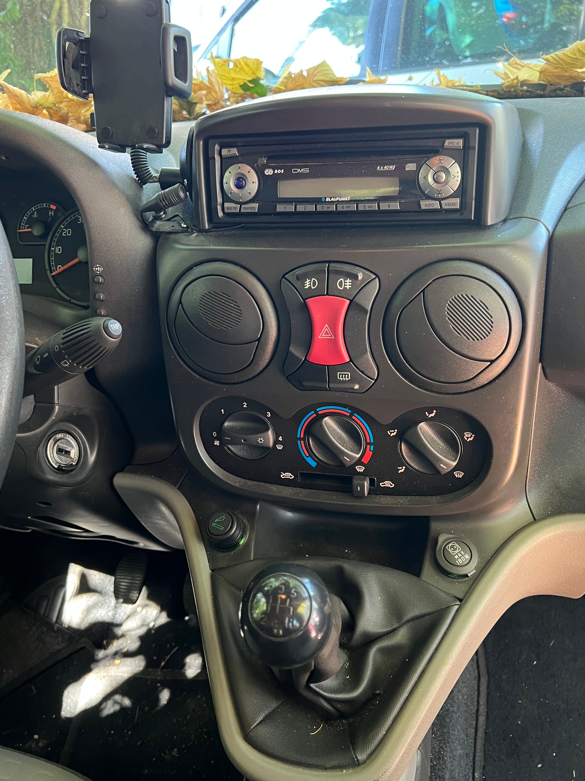FIAT Doblò 1.9 JTD Malibu-image-4