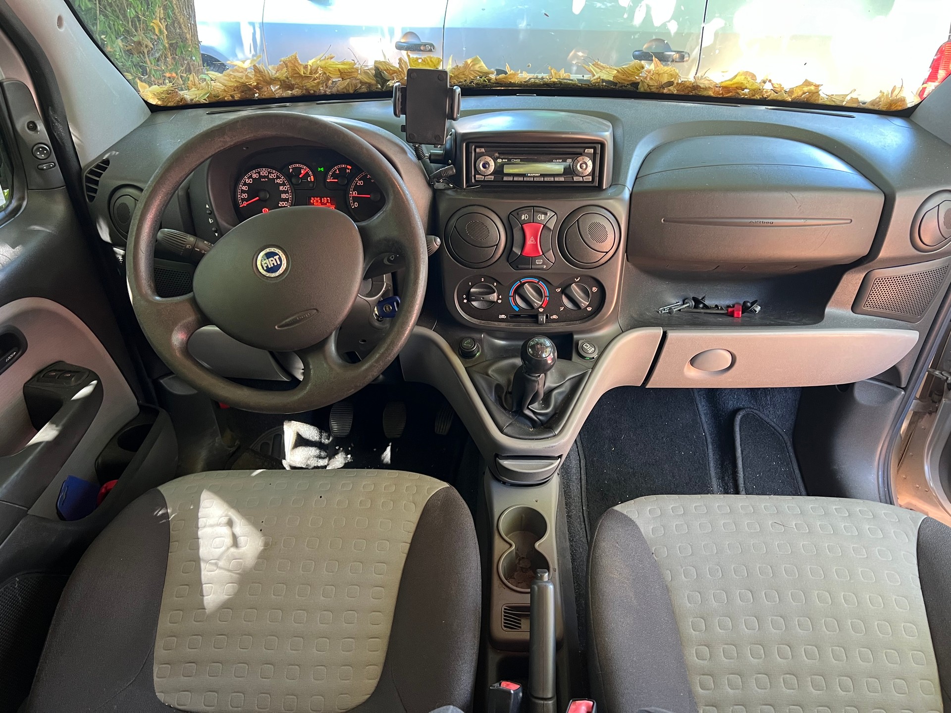 FIAT Doblò 1.9 JTD Malibu-image-2