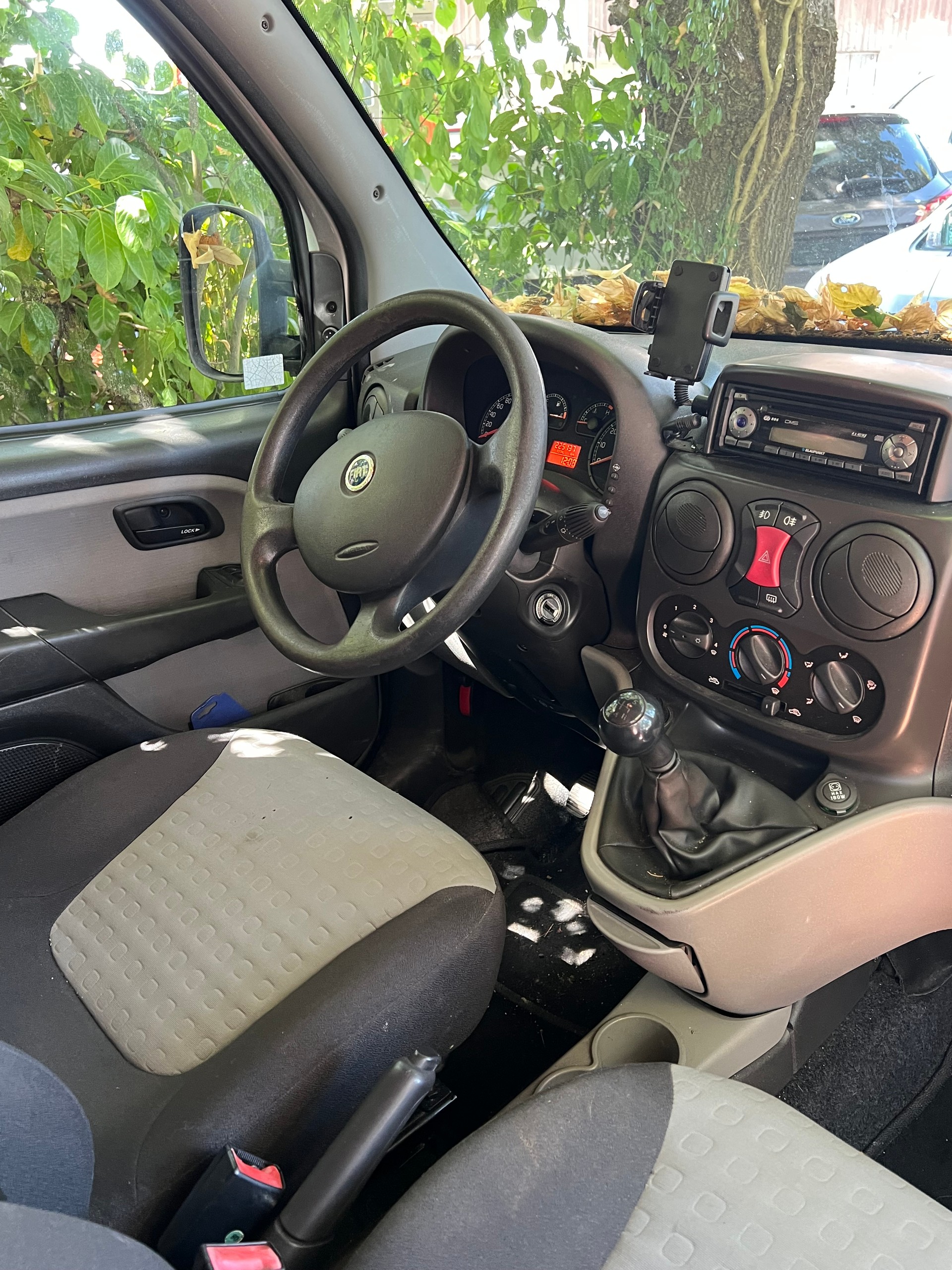 FIAT Doblò 1.9 JTD Malibu-image-3