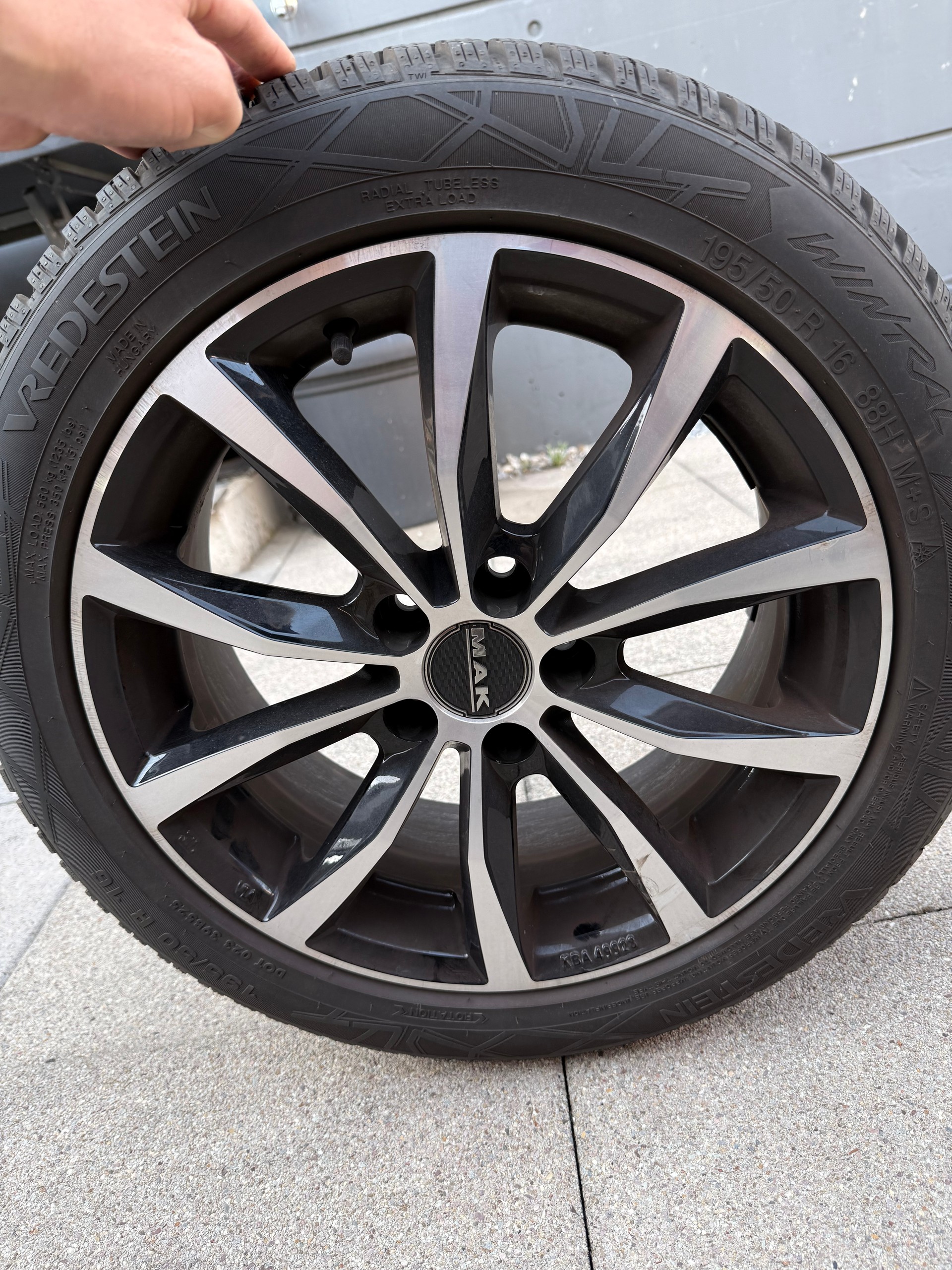 VW 1.8 TSI GTI BMT-image-5