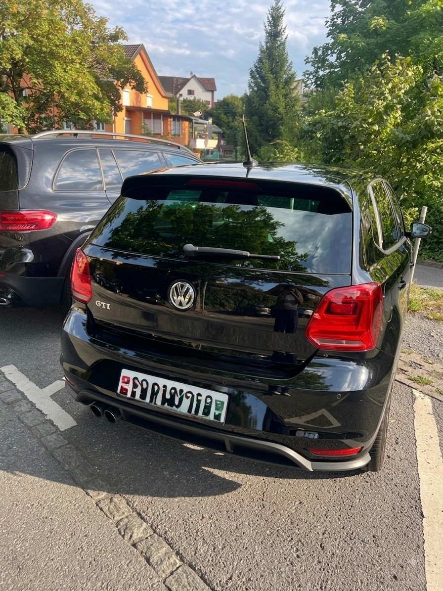 VW 1.8 TSI GTI BMT-image-1
