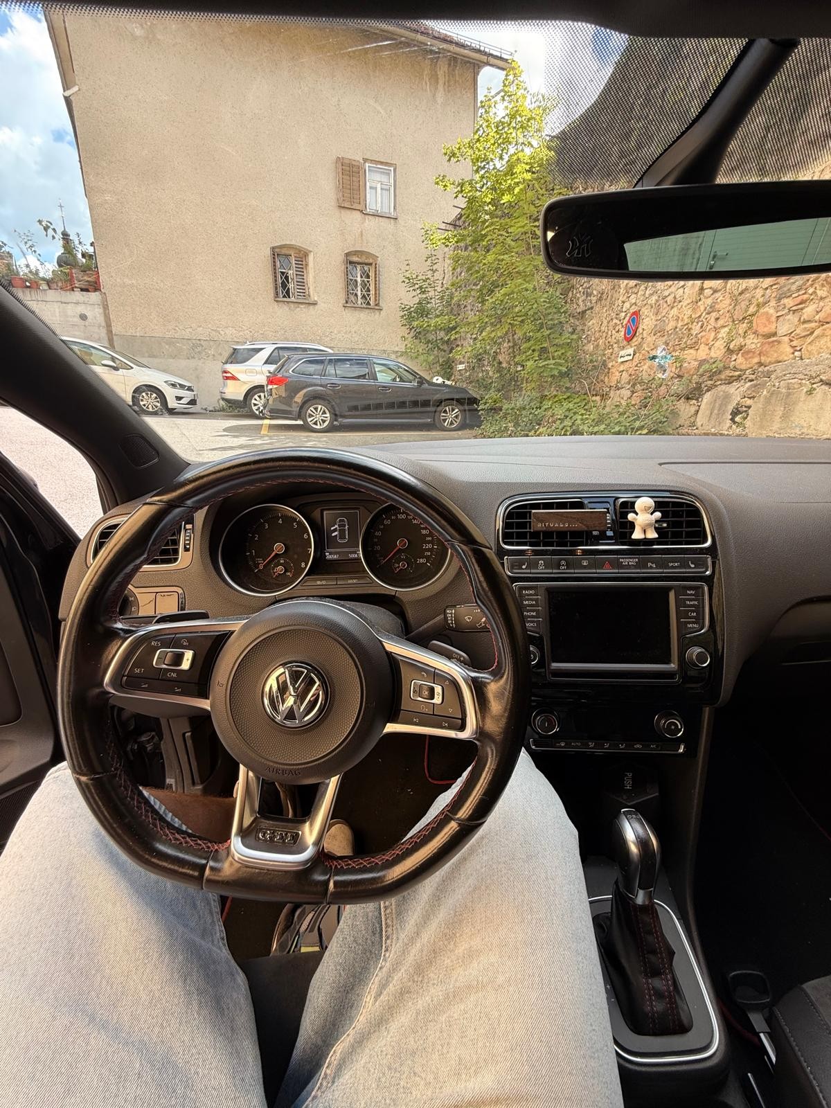 VW 1.8 TSI GTI BMT-image-2