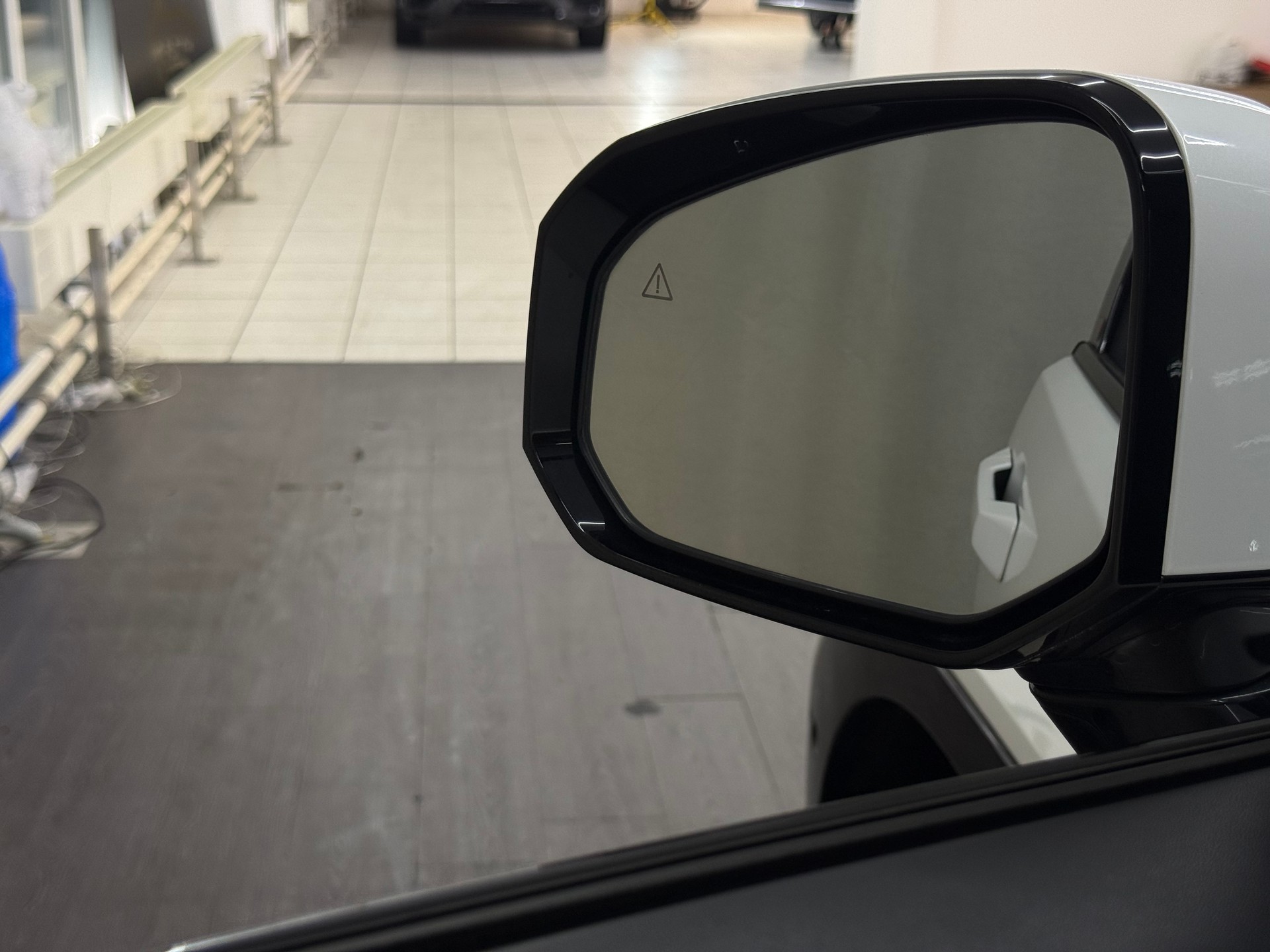 HYUNDAI Santa Fe 1.6 T-GDi PHEV Calligraphy 4WD Automatic-image-20