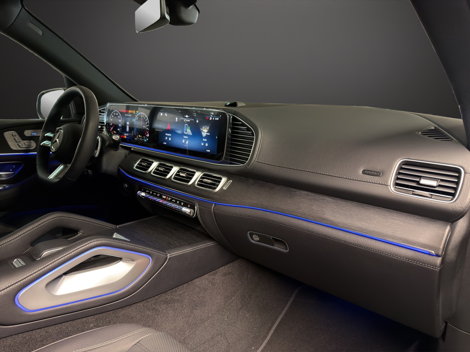 MERCEDES-BENZ GLE 400 e 4MATIC with EQ-Star Hybrid-image-7