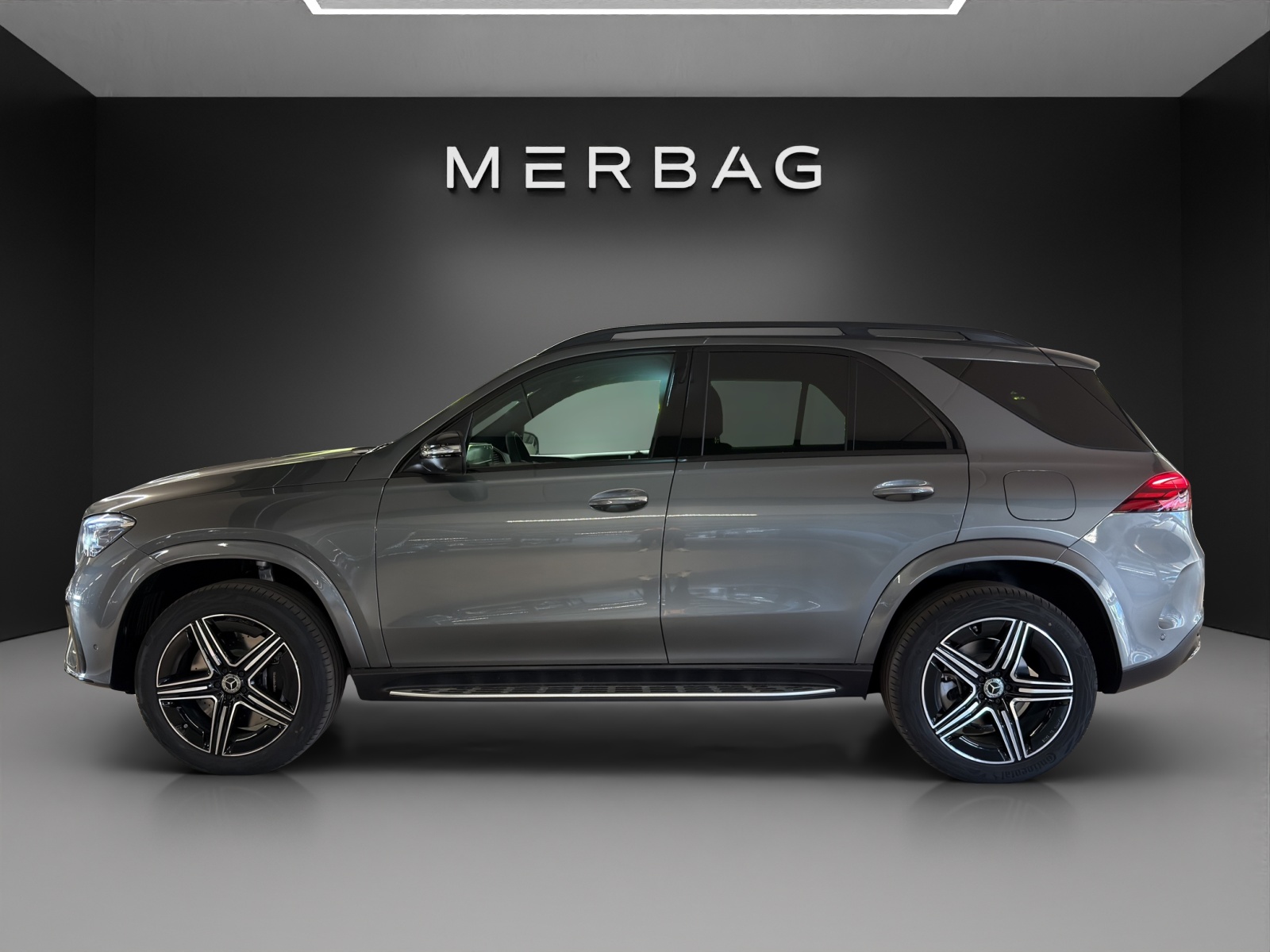 MERCEDES-BENZ GLE 400 e 4MATIC with EQ-Star Hybrid-image-2