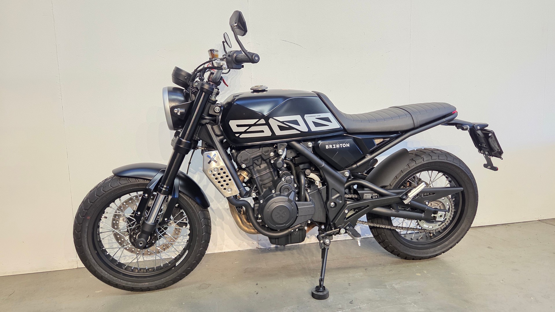 BRIXTON Crossfire 500 X-showroom-element-3