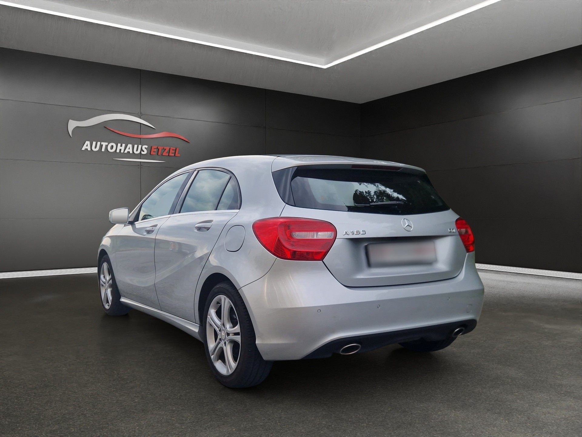 MERCEDES-BENZ A 180 CDI BlueEfficiency Edition-image-4
