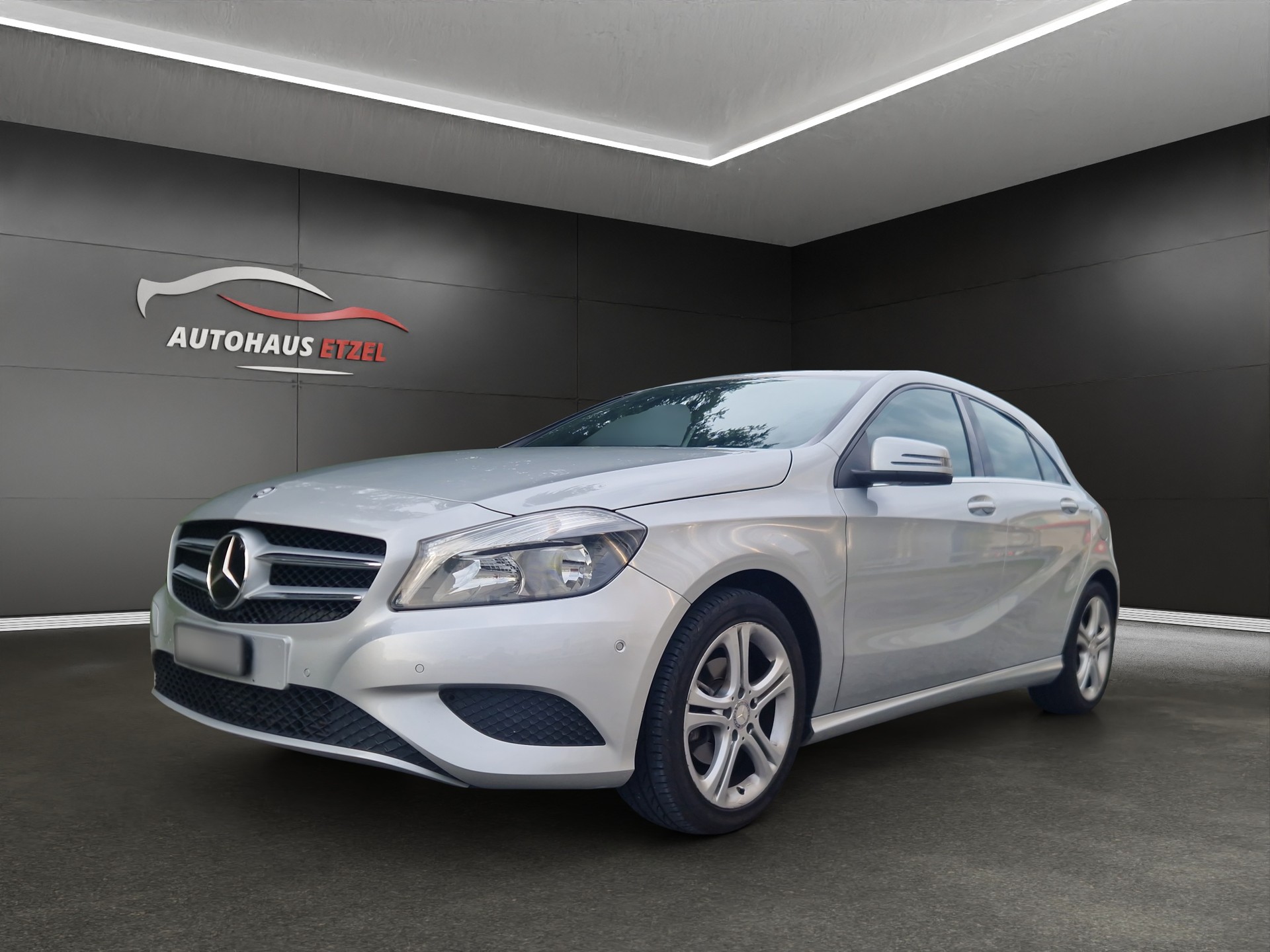 MERCEDES-BENZ A 180 CDI BlueEfficiency Edition-image-0