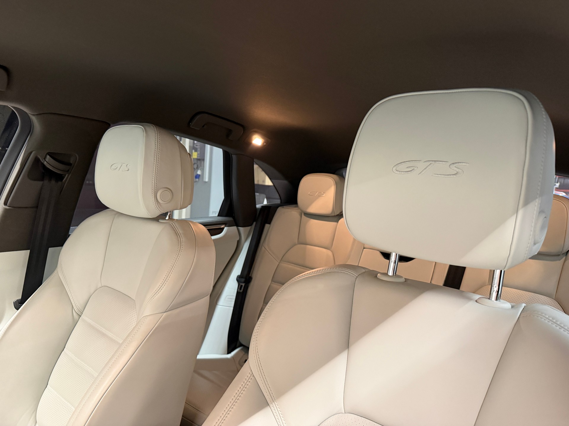 PORSCHE Macan 2.9 V6 GTS *Porsche Approved bis 06.2027*Frisch ab Porsche Service*Bose Surround Soundsystem*-image-17