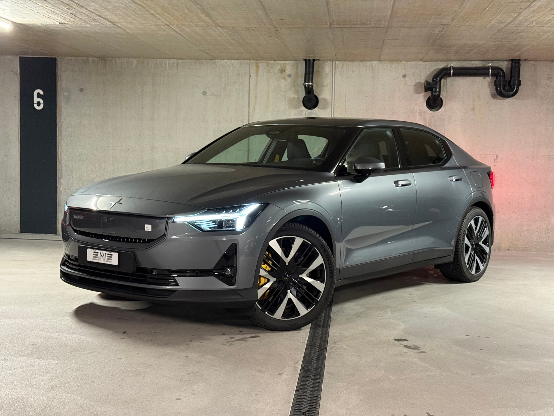 POLESTAR Polestar 2 Long Range Dual Performance 82 kWh MY25-image-2