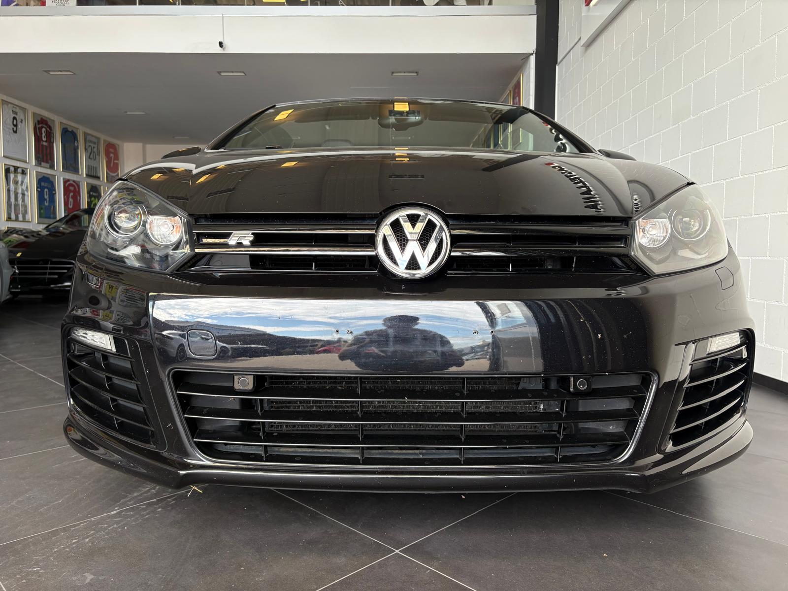 VW Golf VI Cabriolet 2.0 TSI R DSG-image-3