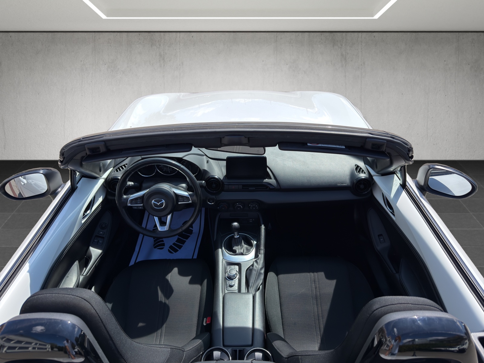 MAZDA MX-5 SKYACTIV-G 132 Revolution-image-9