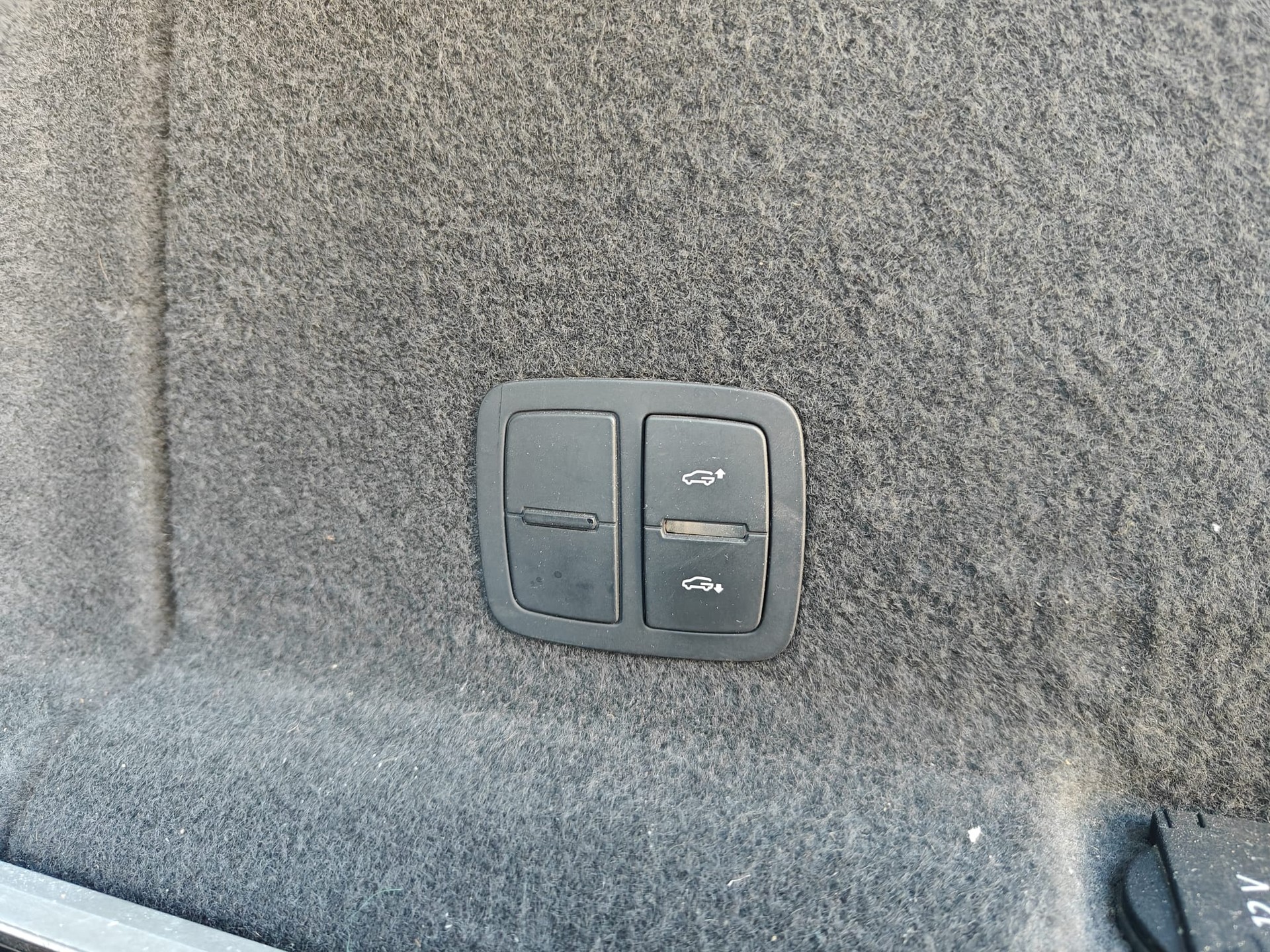 AUDI Q7 3.0 TDI quattro tiptronic-image-11