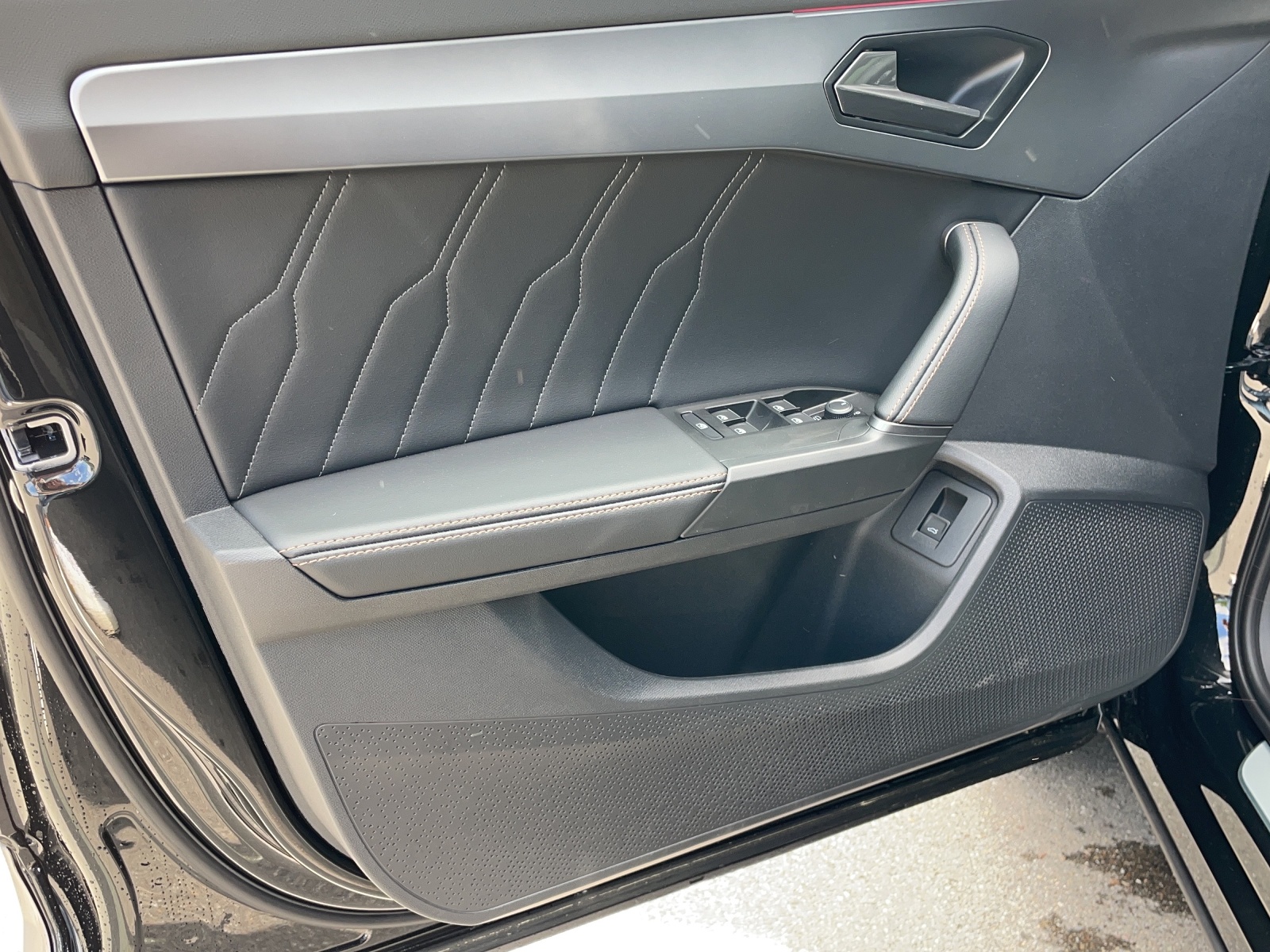 CUPRA Formentor 1.5 TSI Inicio DSG-image-9