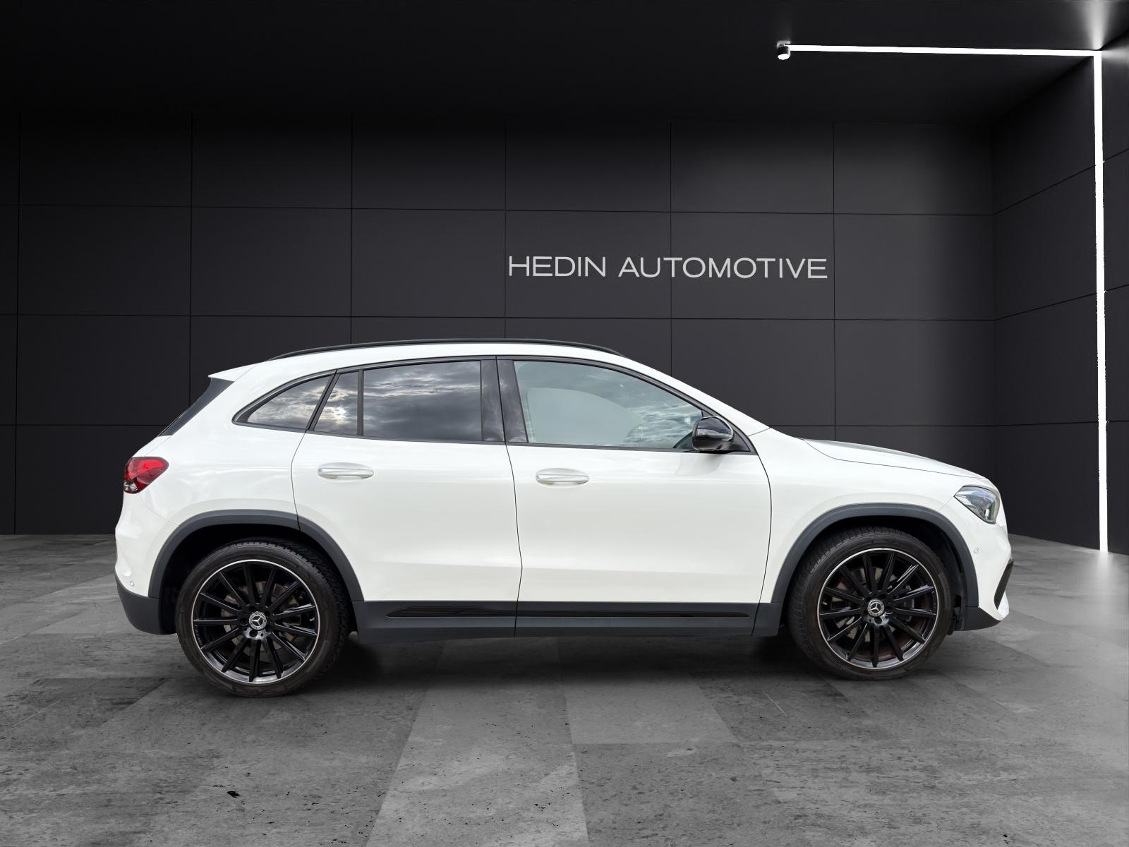 MERCEDES-BENZ GLA 250 AMG Line 4matic-image-16