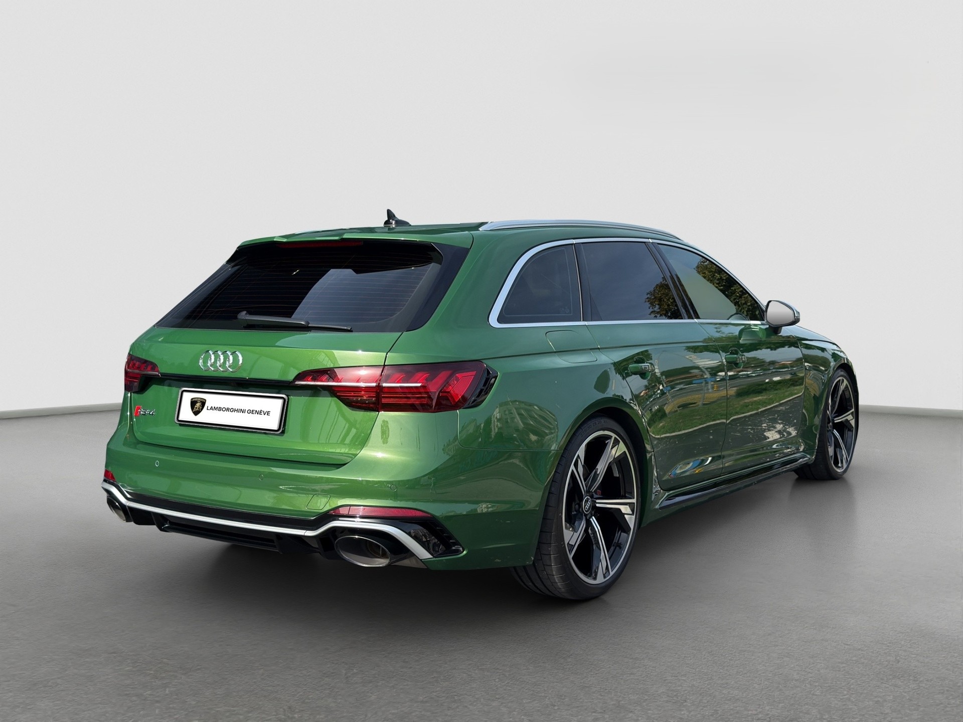 AUDI RS4 Avant quattro tiptronic-showroom-element-2