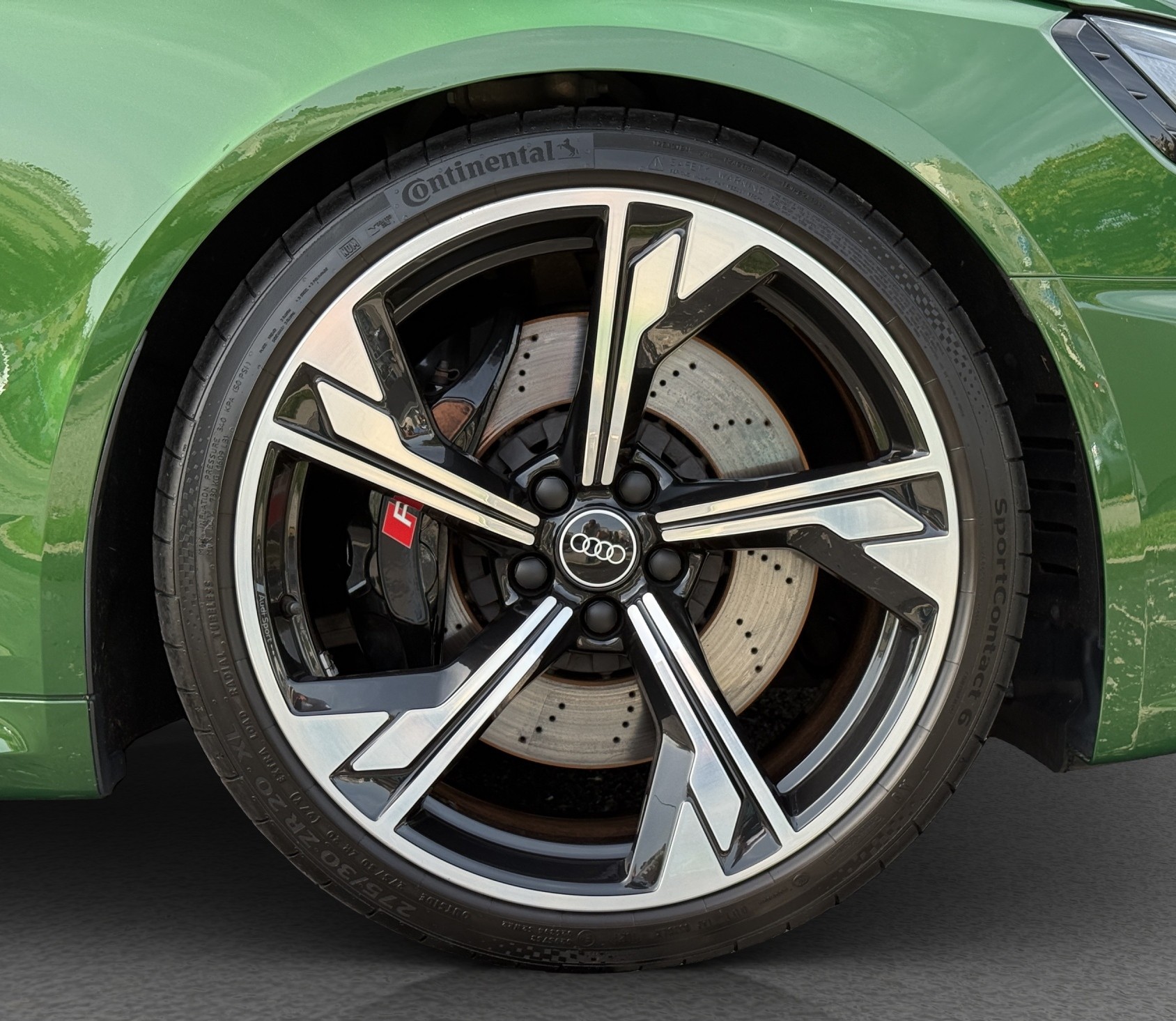 AUDI RS4 Avant quattro tiptronic-image-9