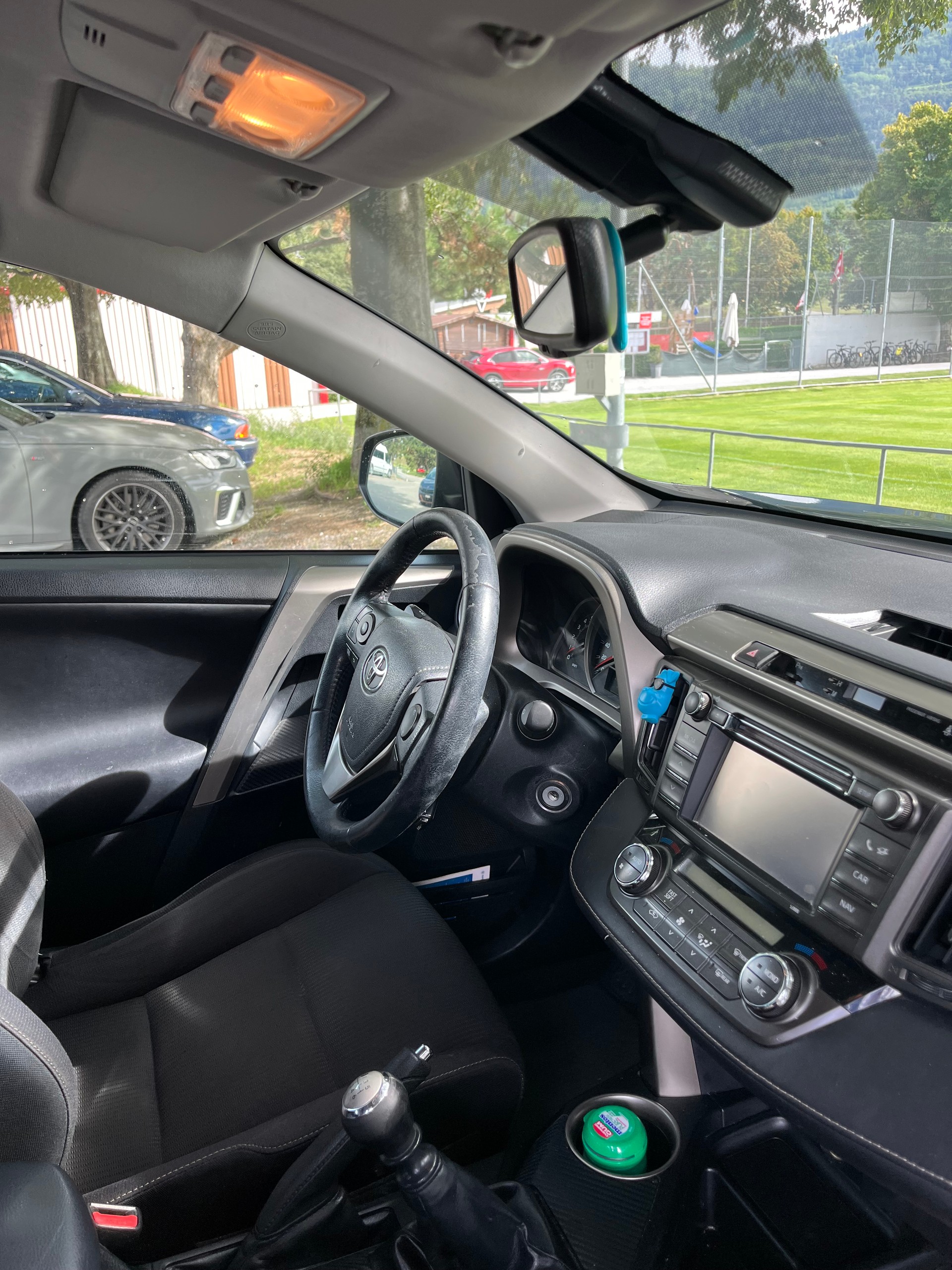 TOYOTA 2.2 D-4D 150 Sol-image-3