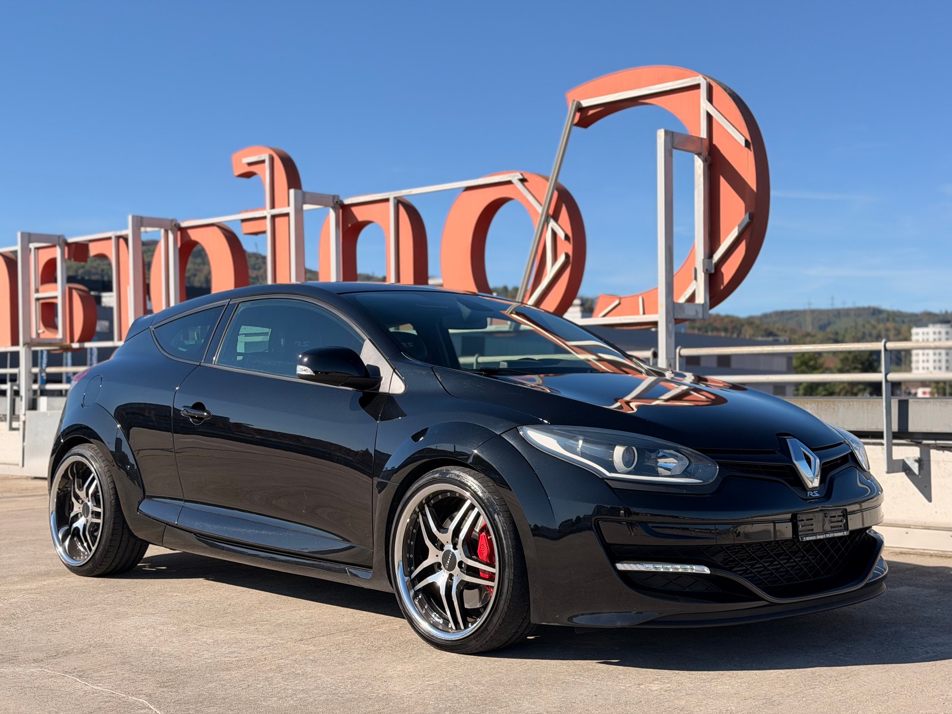 RENAULT Mégane Coupé 2.0 16V Turbo Red Bull Racing-image-1