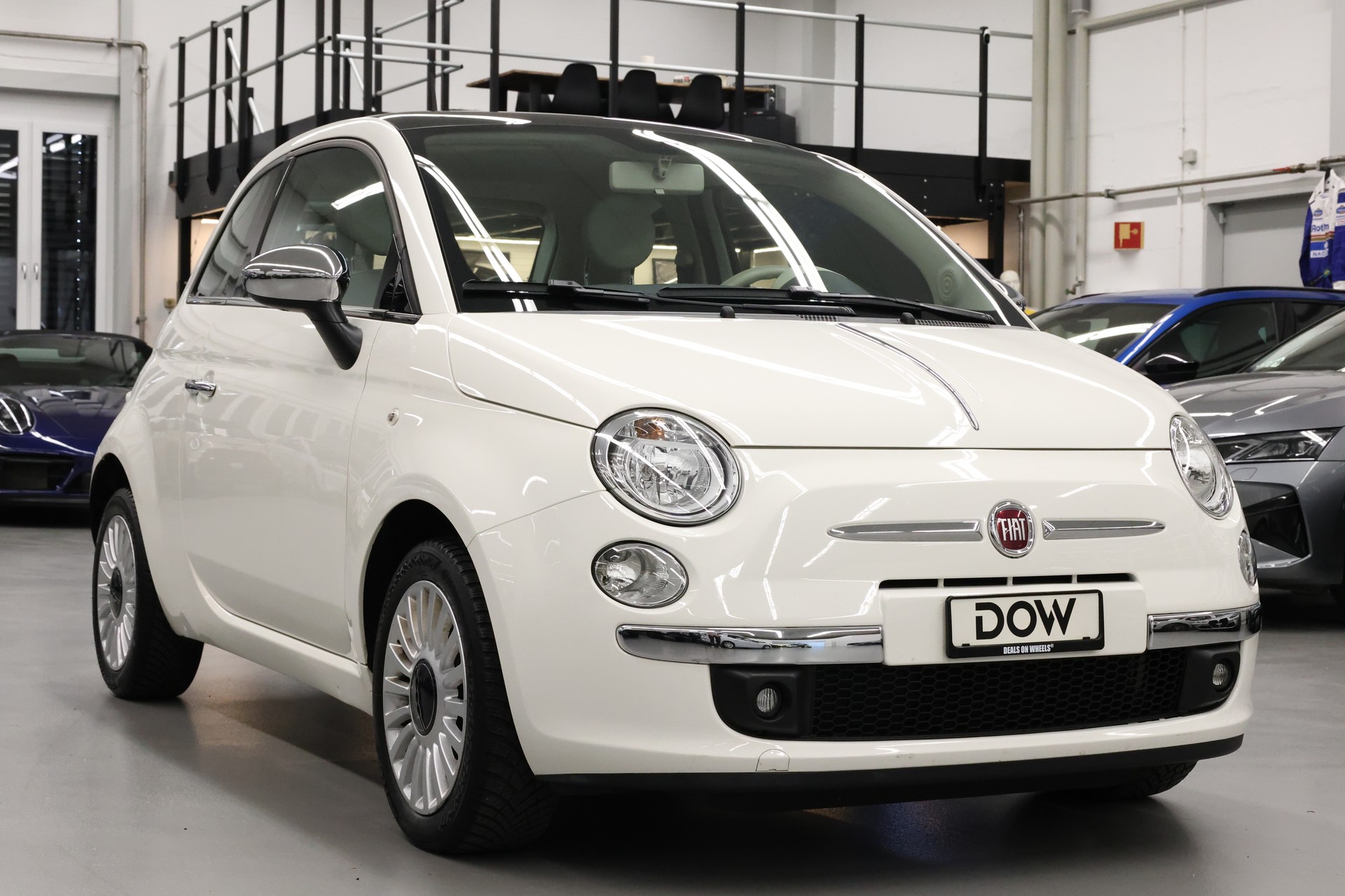 FIAT 500 1.2 Lounge-image-1