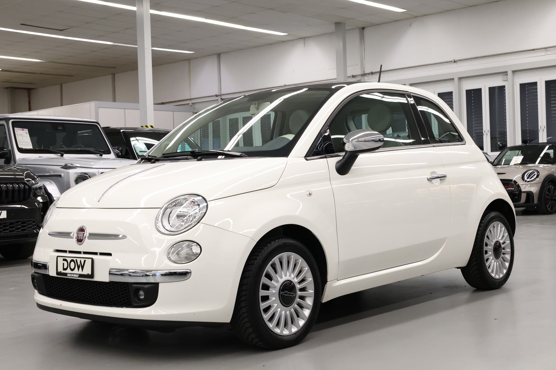 FIAT 500 1.2 Lounge-image-2