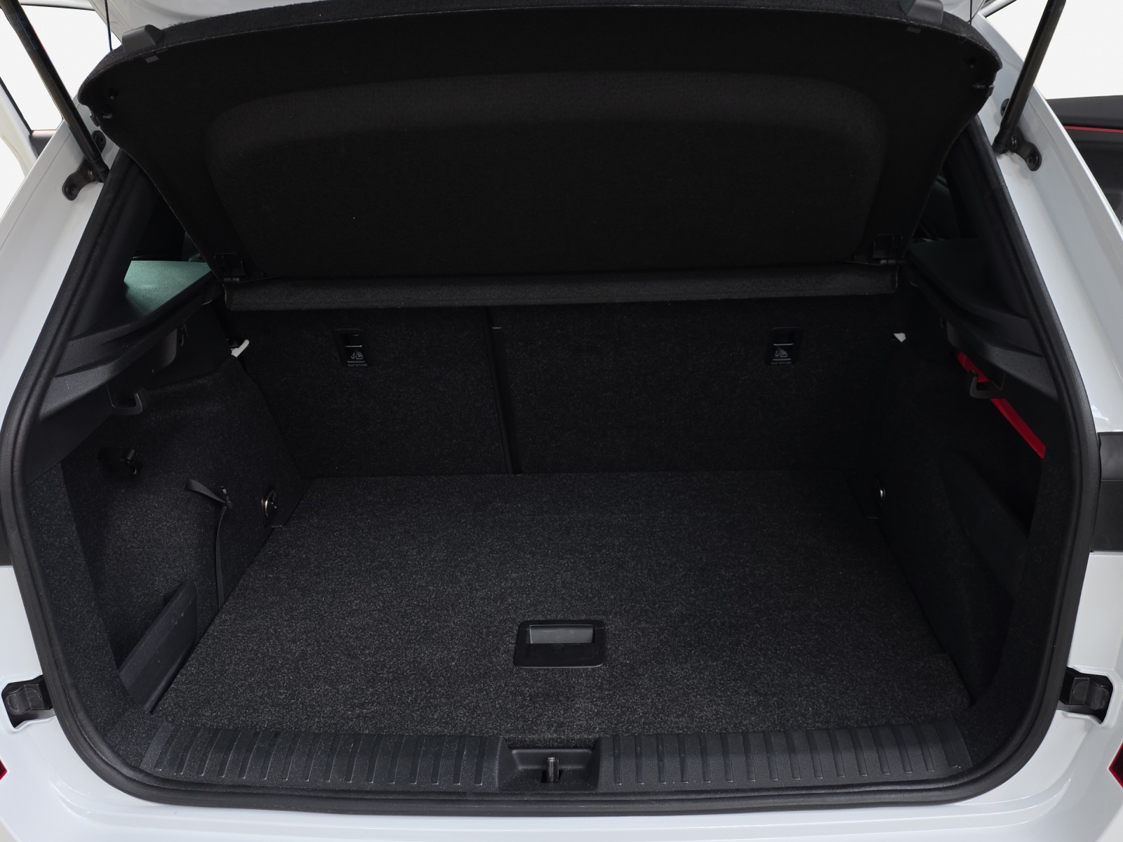 SKODA Kamiq 1.0 TSI Dynamic DSG-image-12