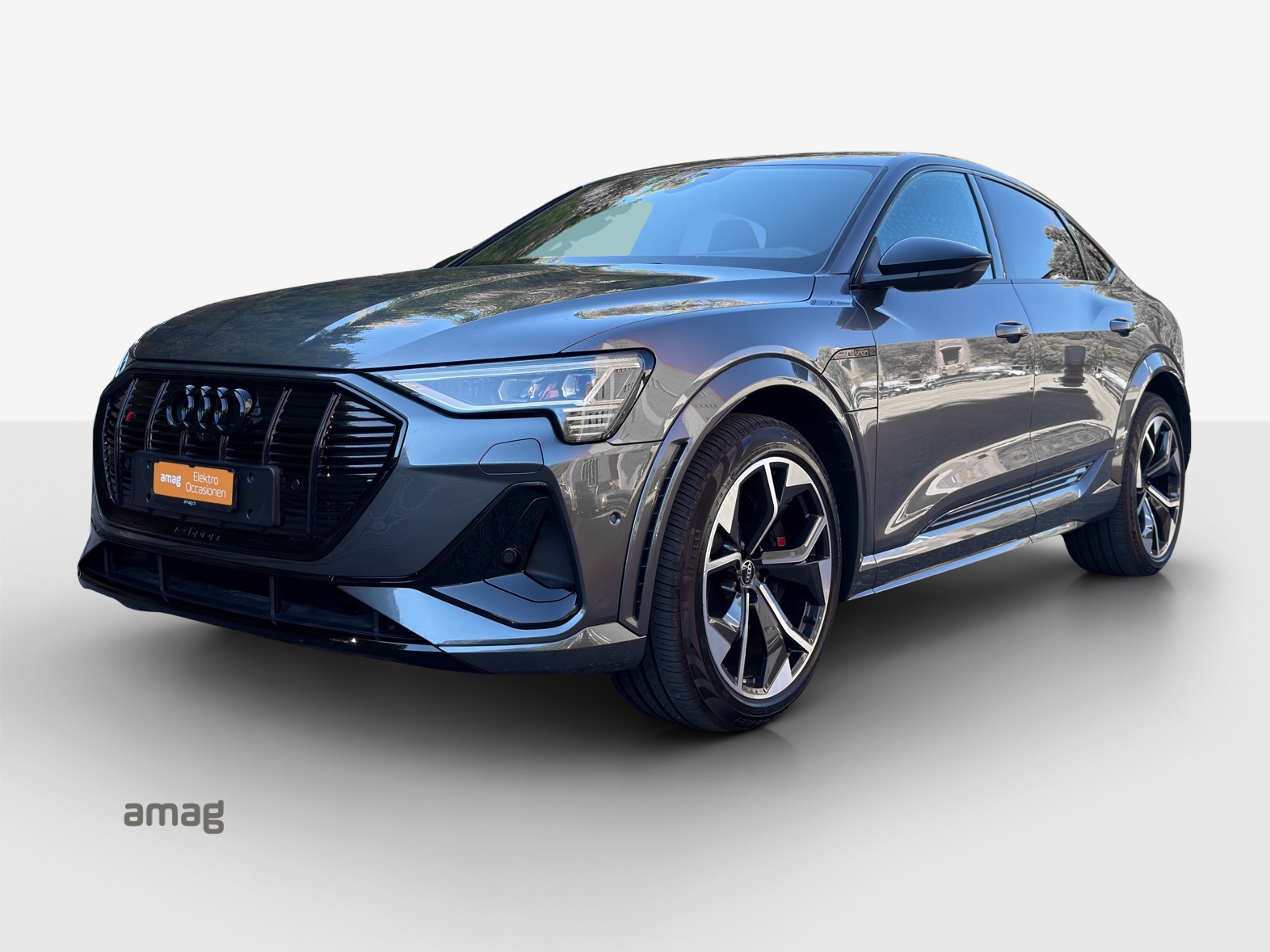 AUDI e-tron S Sportback quattro
