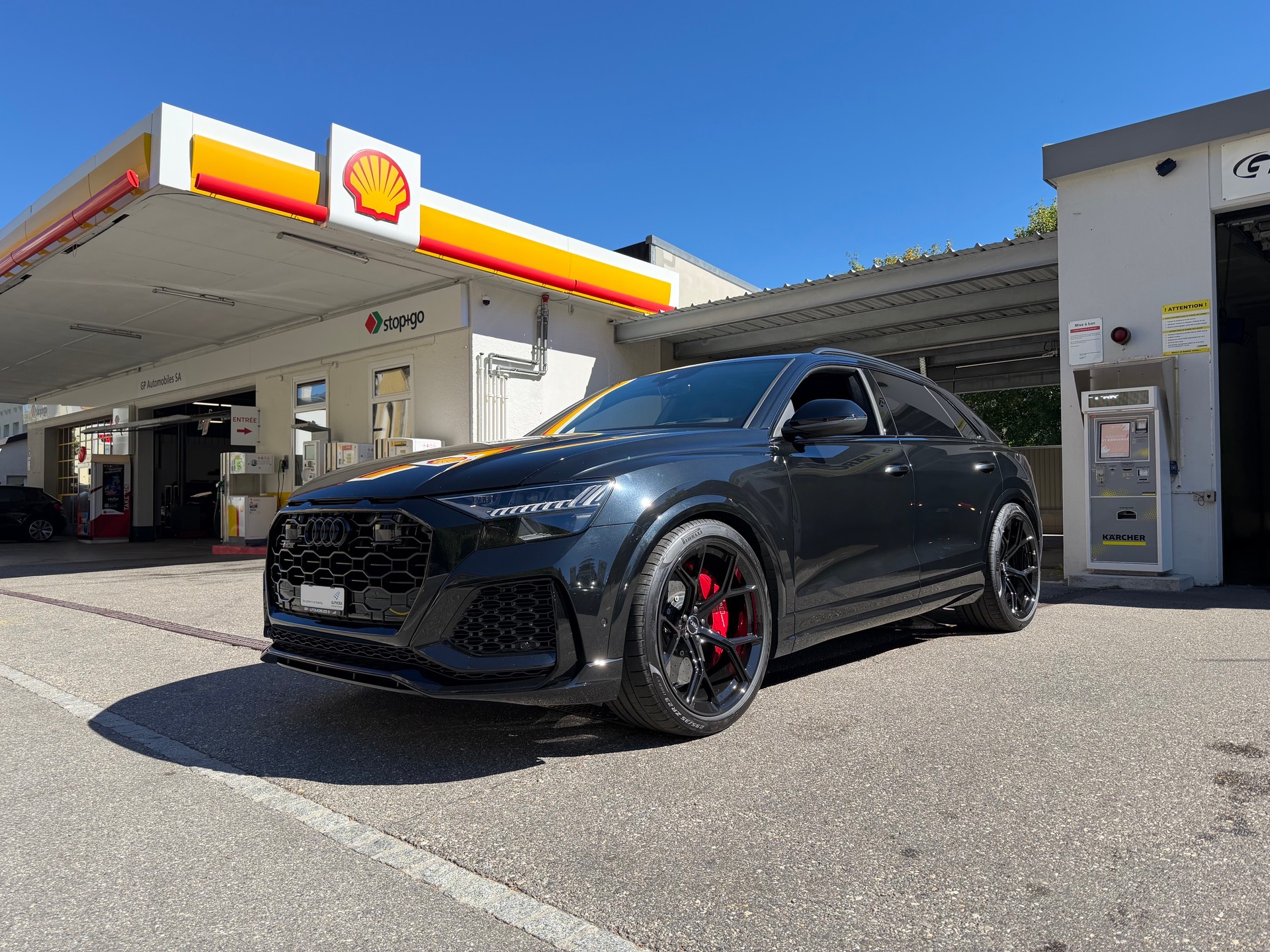 AUDI RSQ8 quattro-image-0