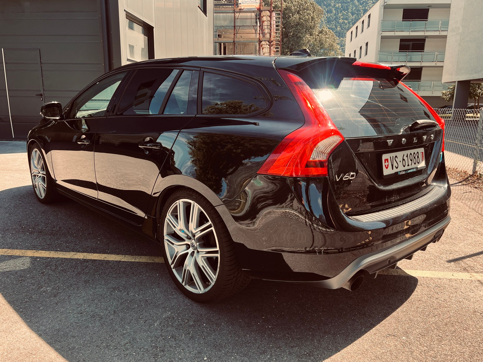 VOLVO V60 T6 AWD Polestar Geartronic-image-3