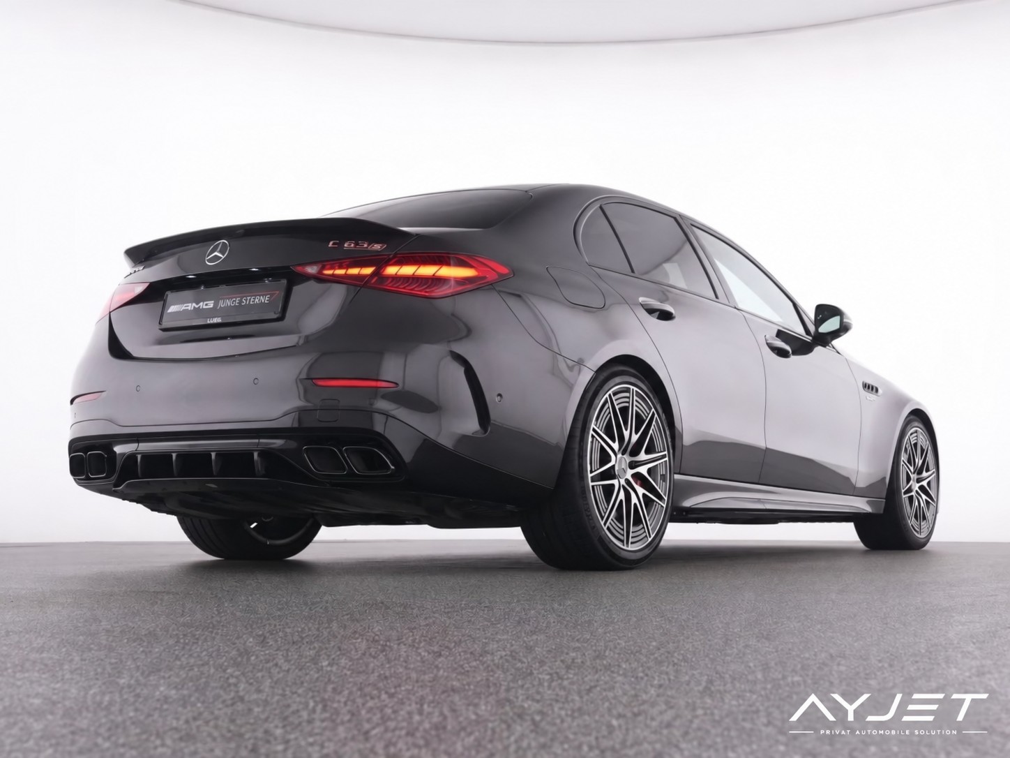 MERCEDES-BENZ C 63 S AMG E Performance 4 Matic Executive Edition-image-1