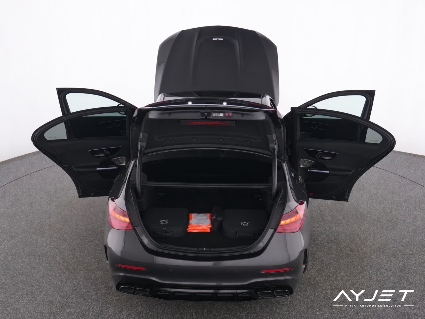 MERCEDES-BENZ C 63 S AMG E Performance 4 Matic Executive Edition-image-13