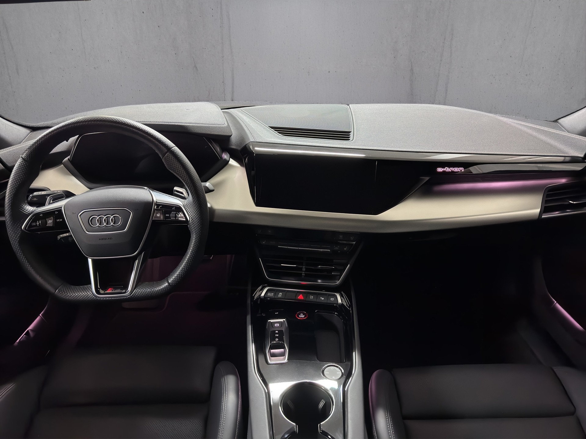 AUDI RS e-tron GT-600 PS-quattro "Leder Sportsitze Pro mit Wabensteppung"-image-12