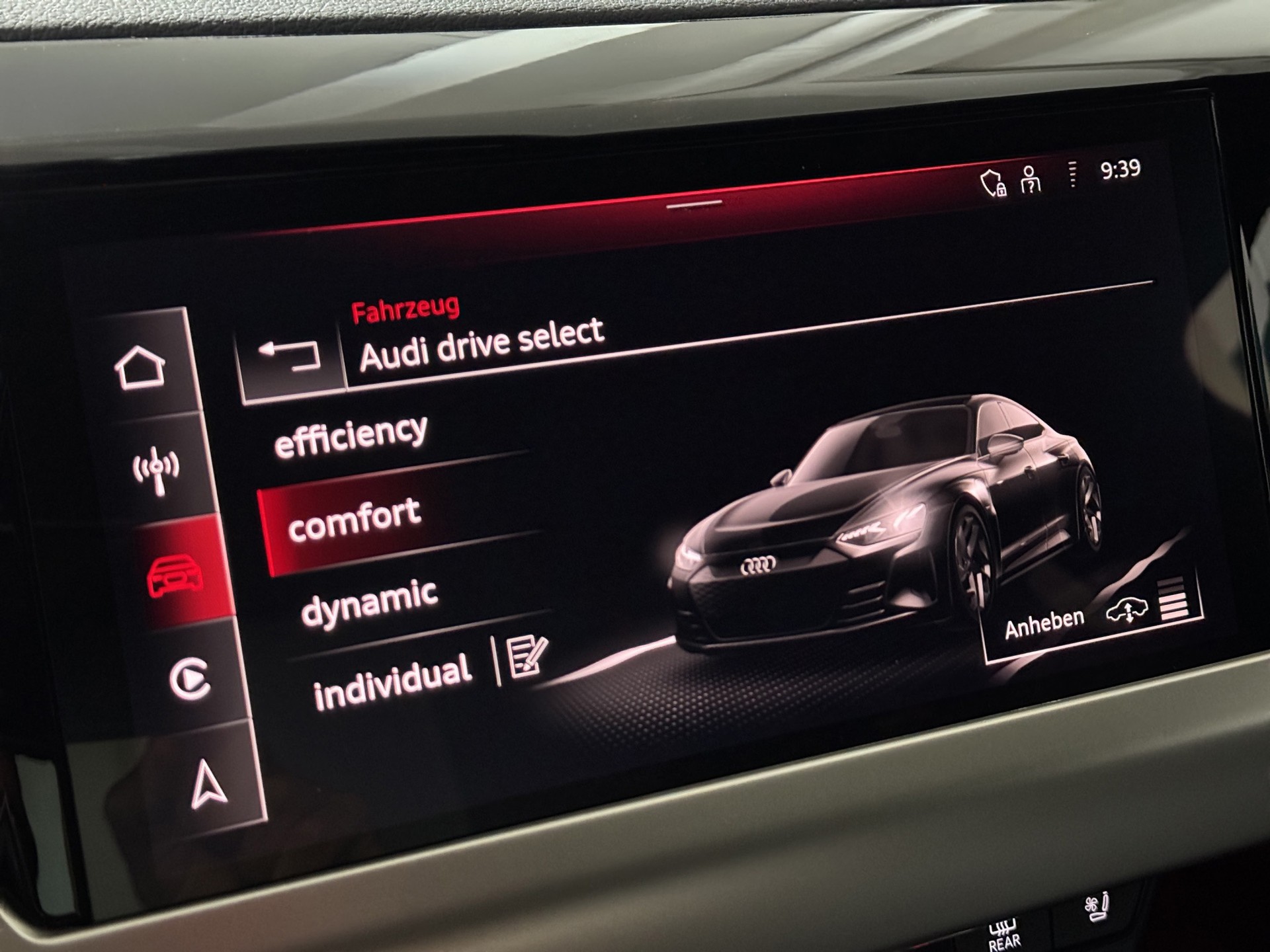 AUDI RS e-tron GT-600 PS-quattro "Leder Sportsitze Pro mit Wabensteppung"-image-22
