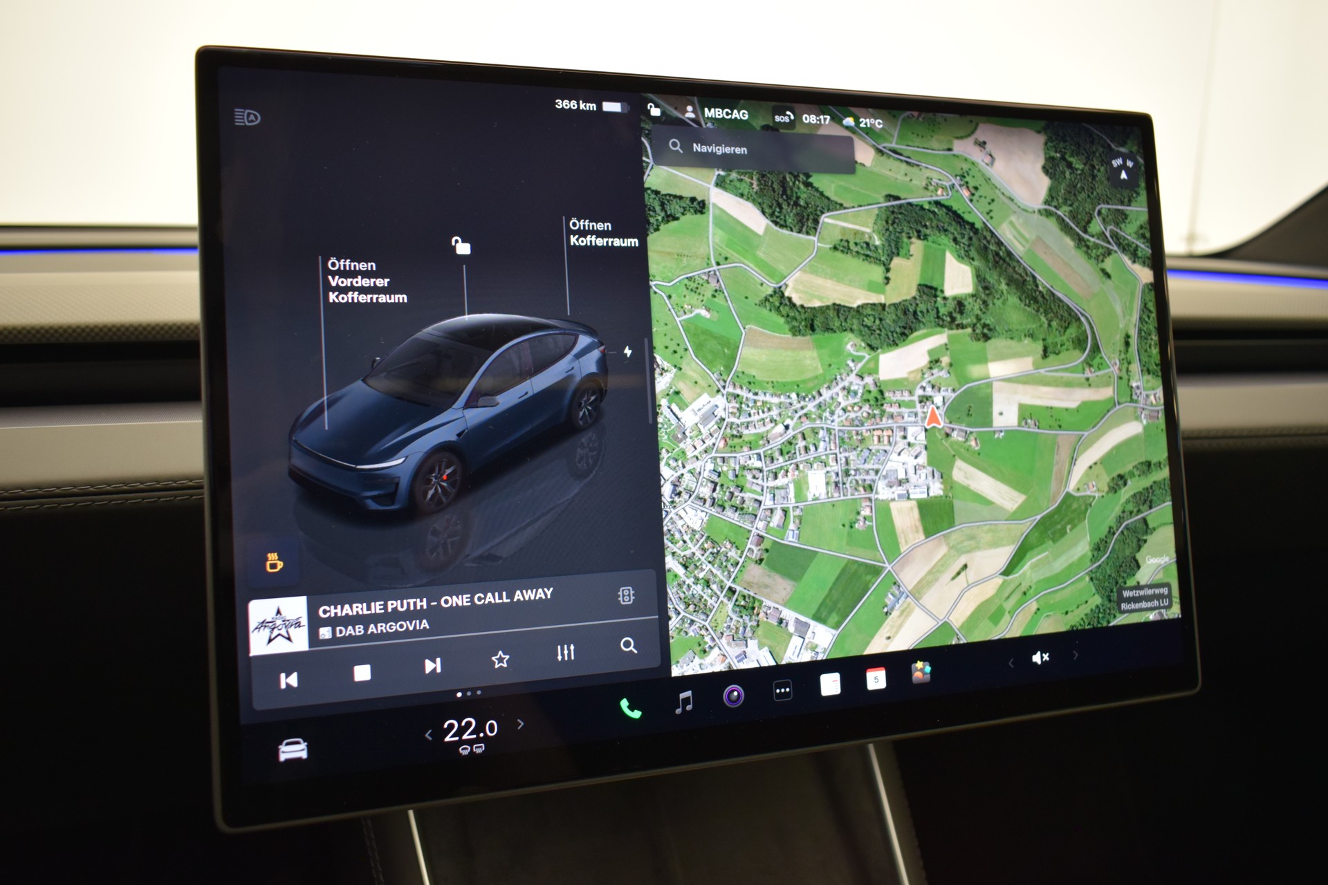 TESLA Model Y Performance AWD 626PS, Neuwagen, CH Typenschein "stealth grey"-image-19