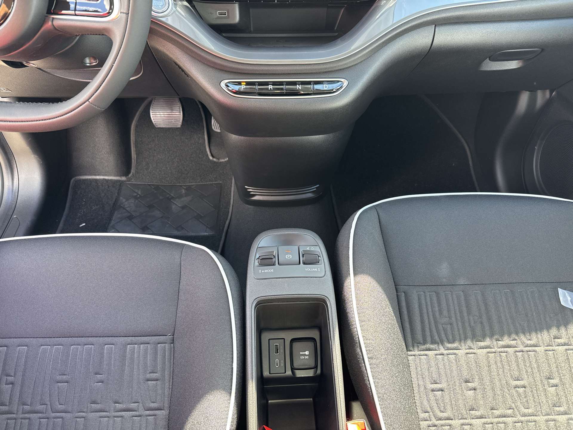FIAT 500 electric 42kWh Automat-image-11