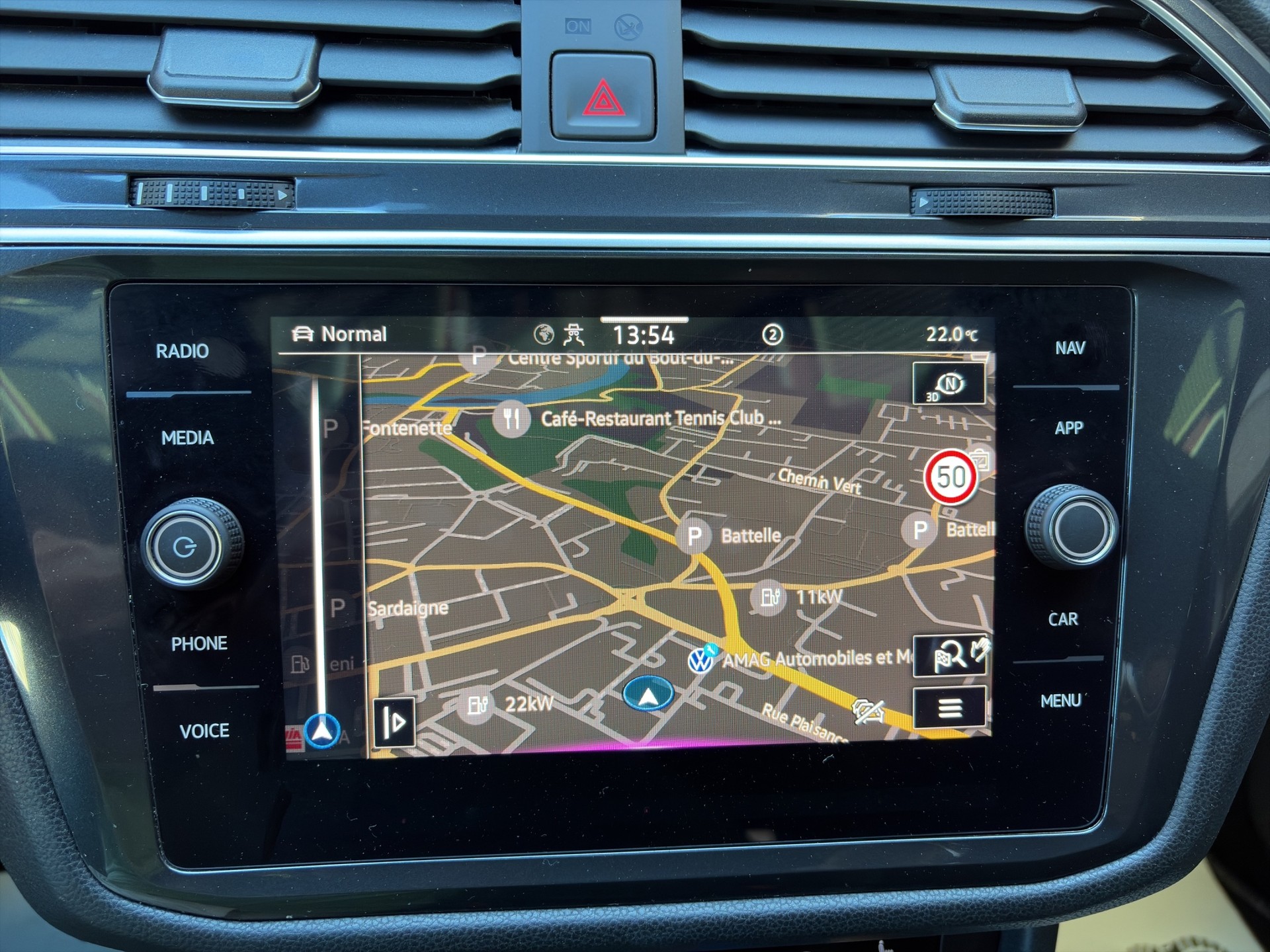 VW Tiguan Allspace 2.0TSI R-Line 4Motion DSG-image-25