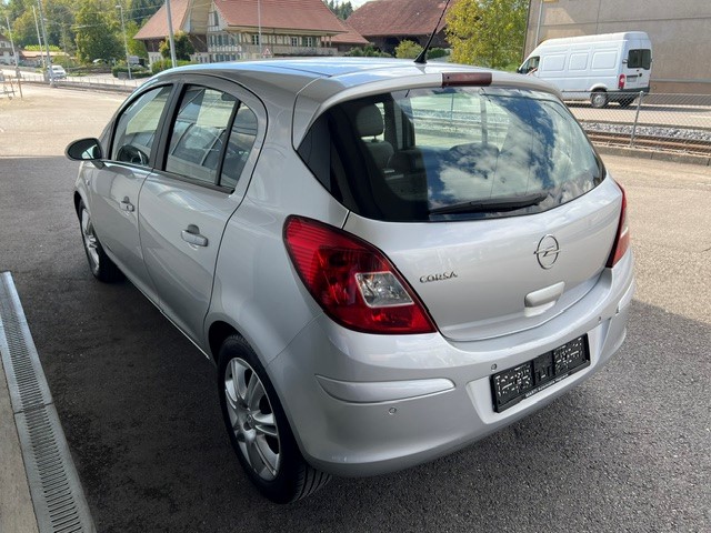OPEL Corsa 1.2 TP-image-5