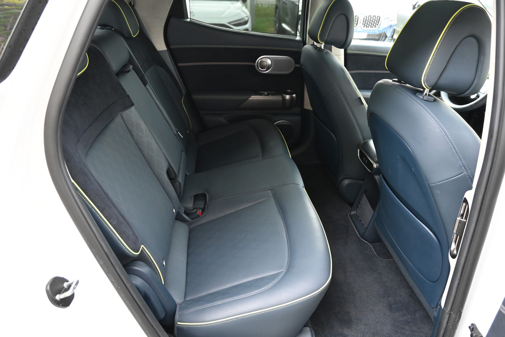GENESIS GV60 77.4 kWh Sport Plus AWD 4X4 490PS (CH Auto)-image-15
